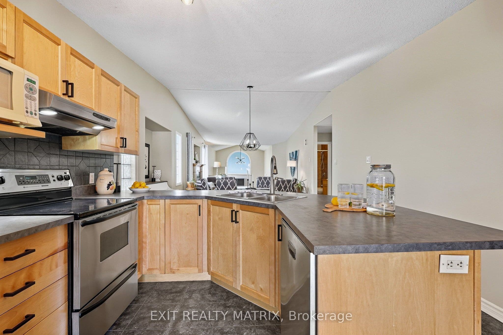 Listing 323345 Image