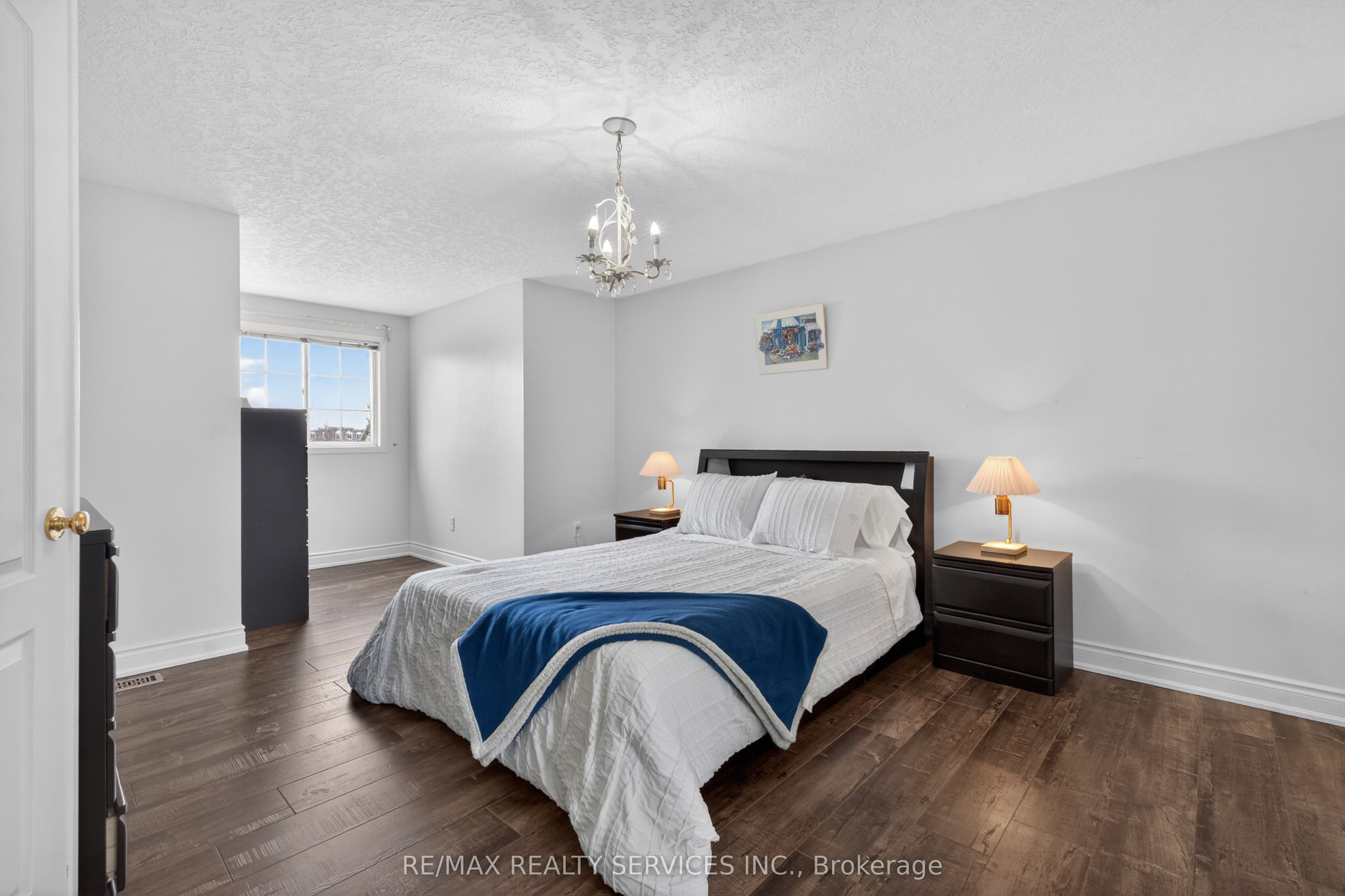 Listing 329249 Image