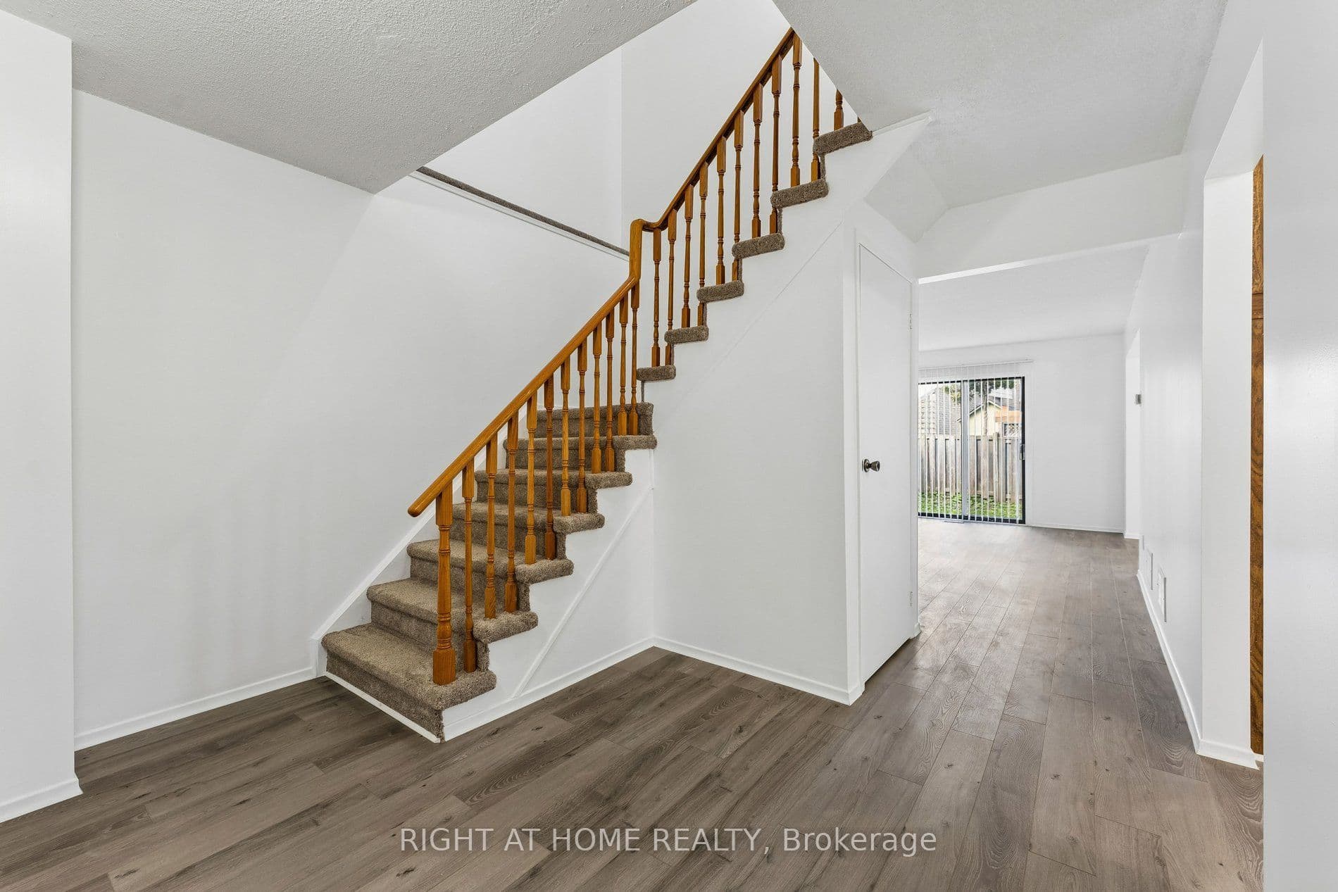 Listing 323600 Image
