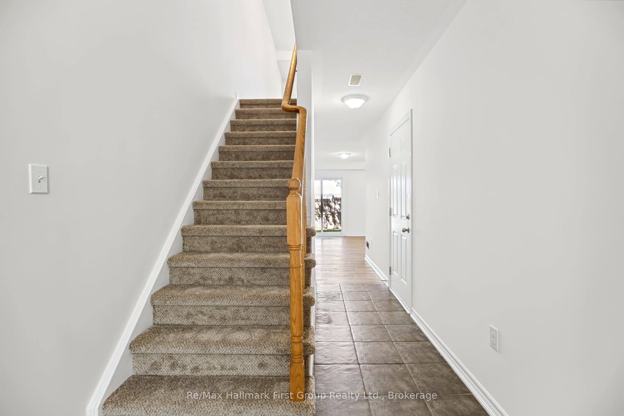 Listing 329899 Image
