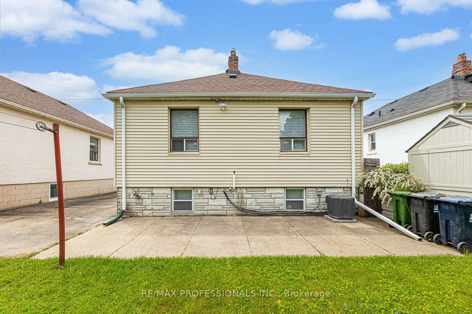 Listing 325203 Image