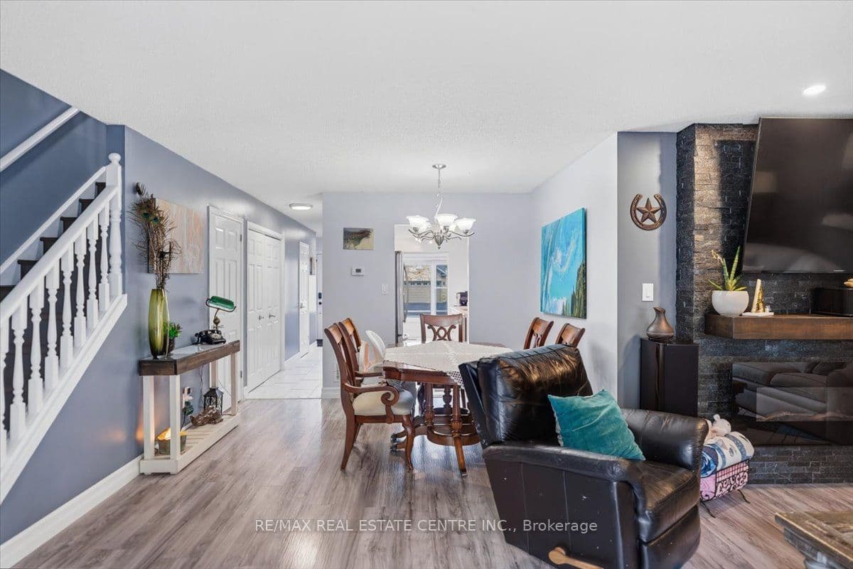 Listing 330153 Image