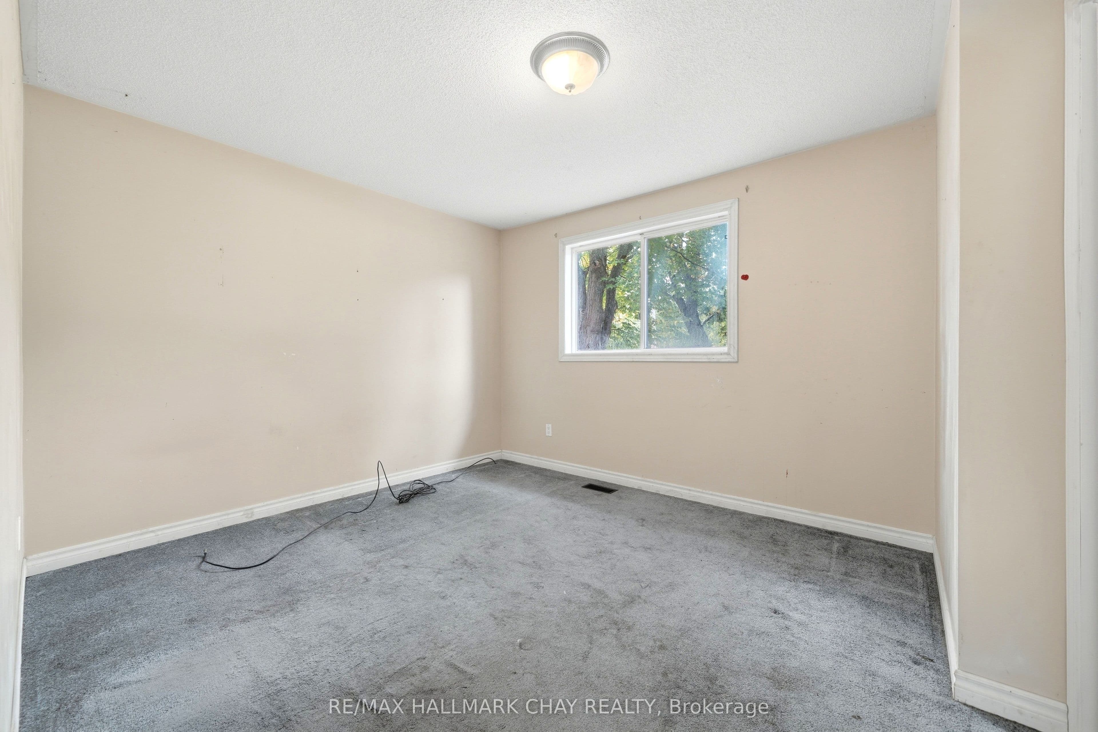Listing 327105 Image