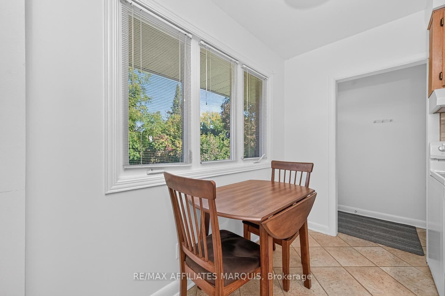 Listing 327838 Image