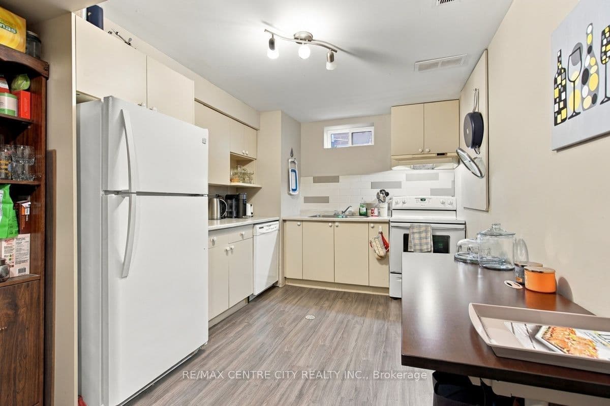 Listing 328108 Image