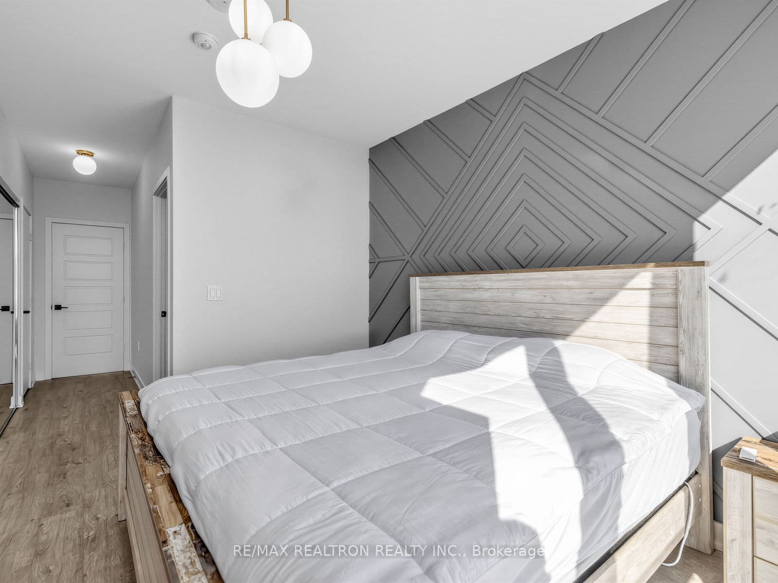 Listing 330215 Image
