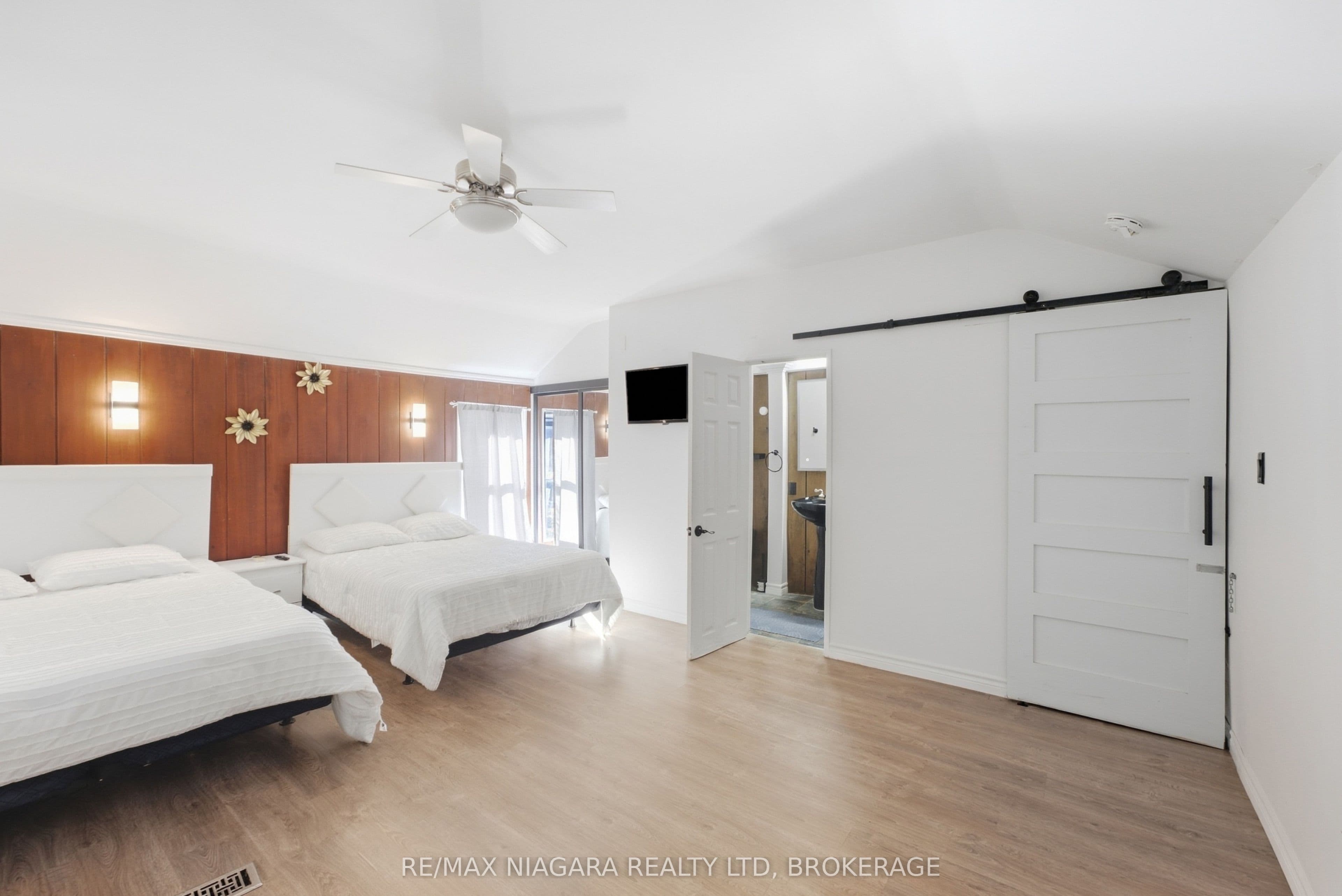 Listing 330101 Image