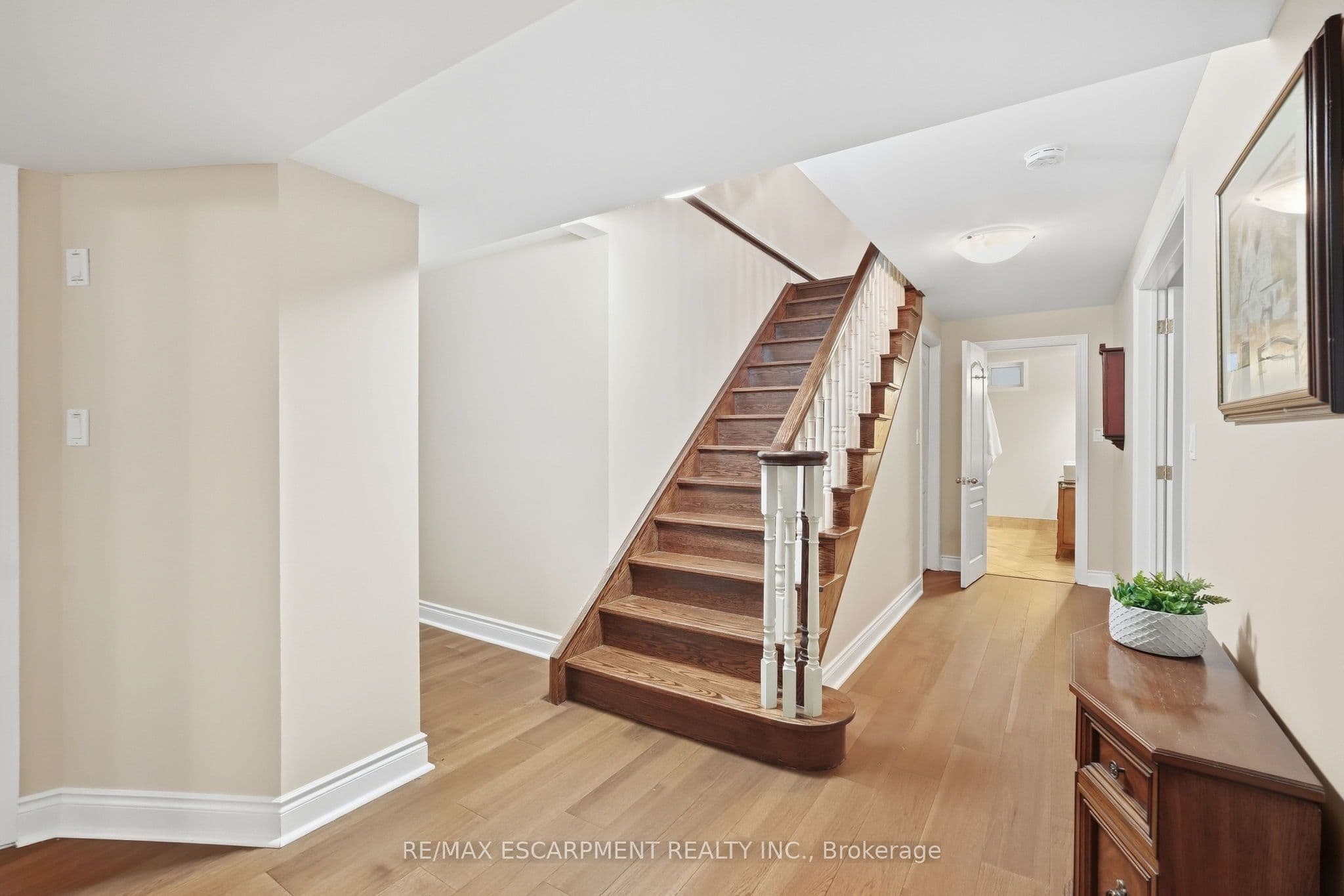 Listing 327228 Image