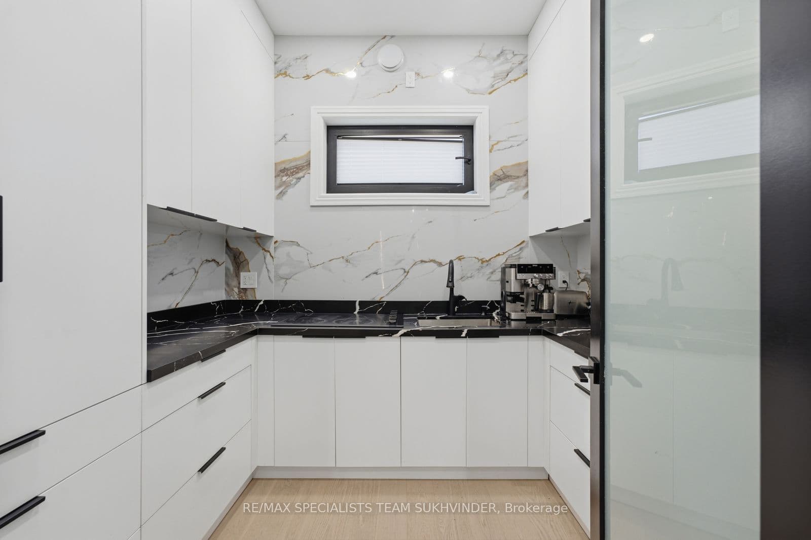 Listing 328708 Image