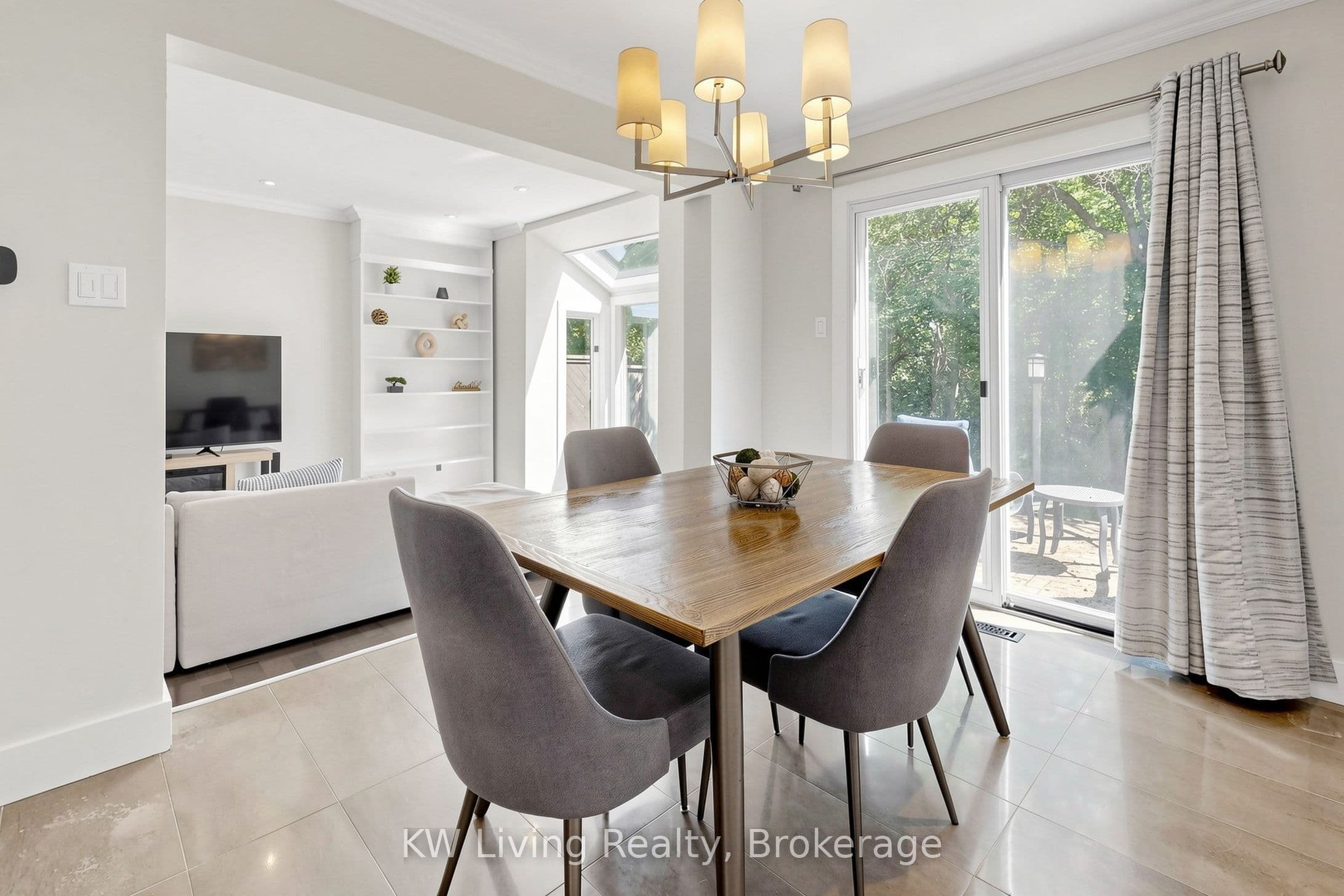 Listing 327853 Image