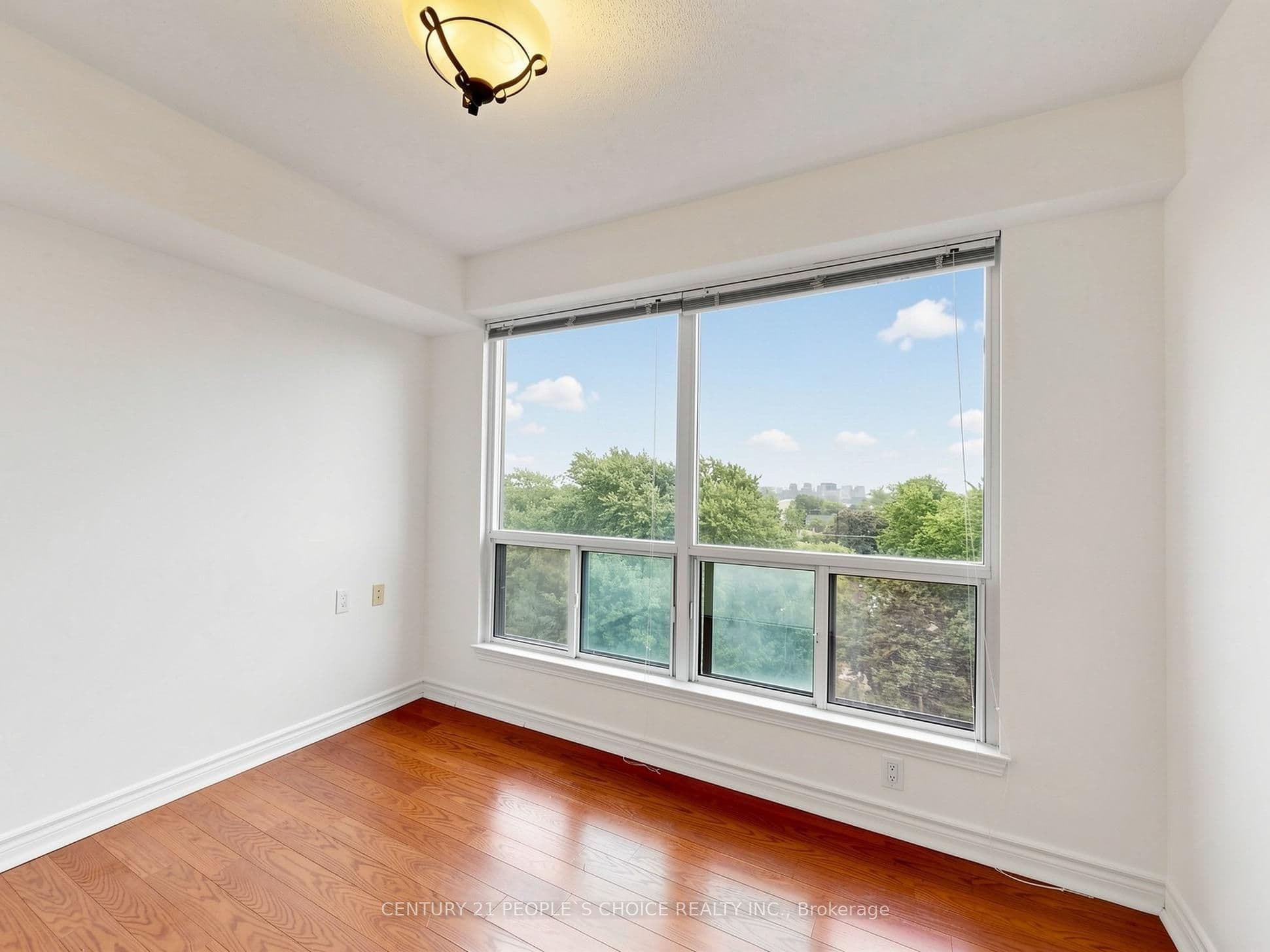 Listing 328653 Image