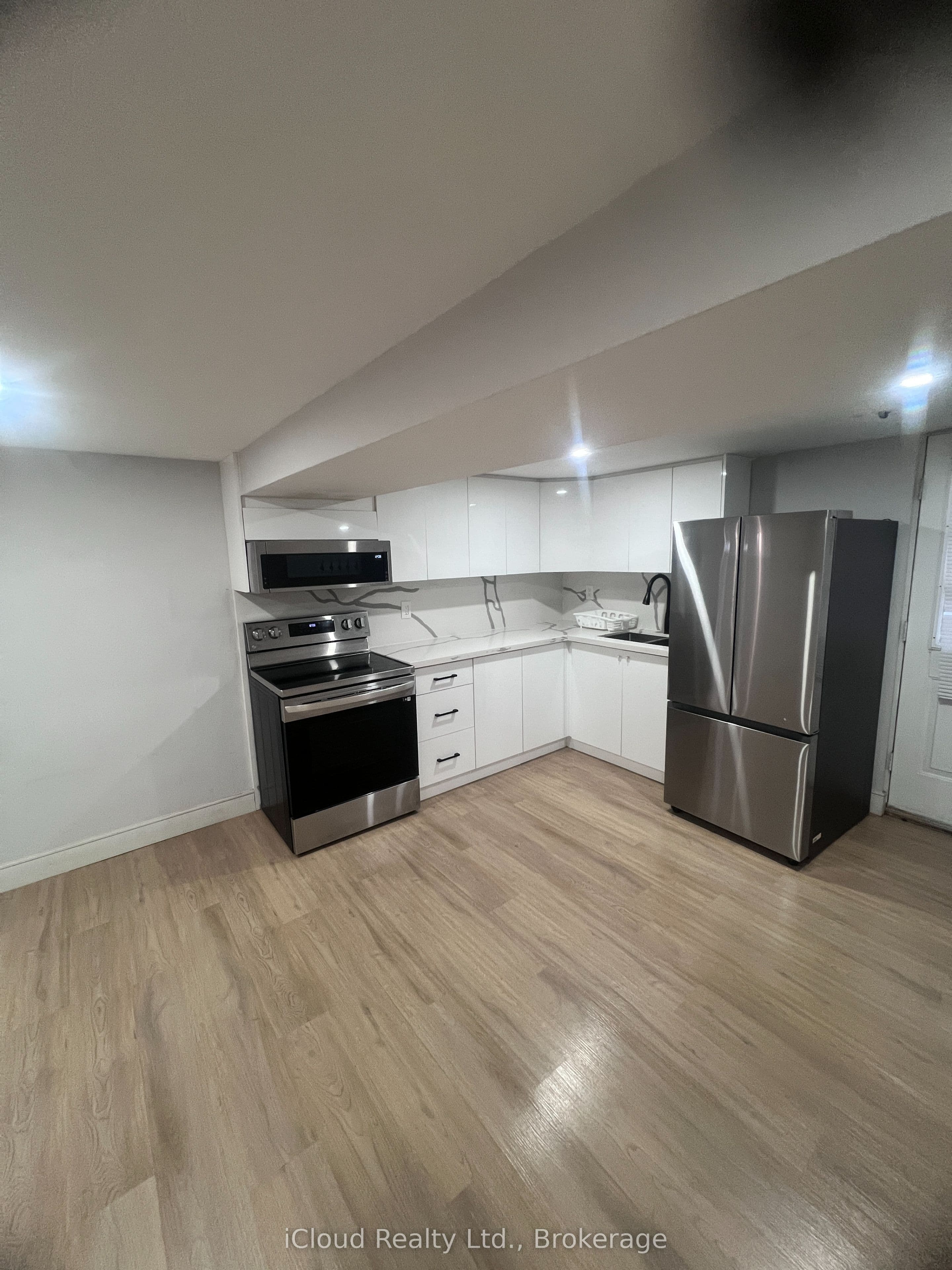 Listing 328903 Image