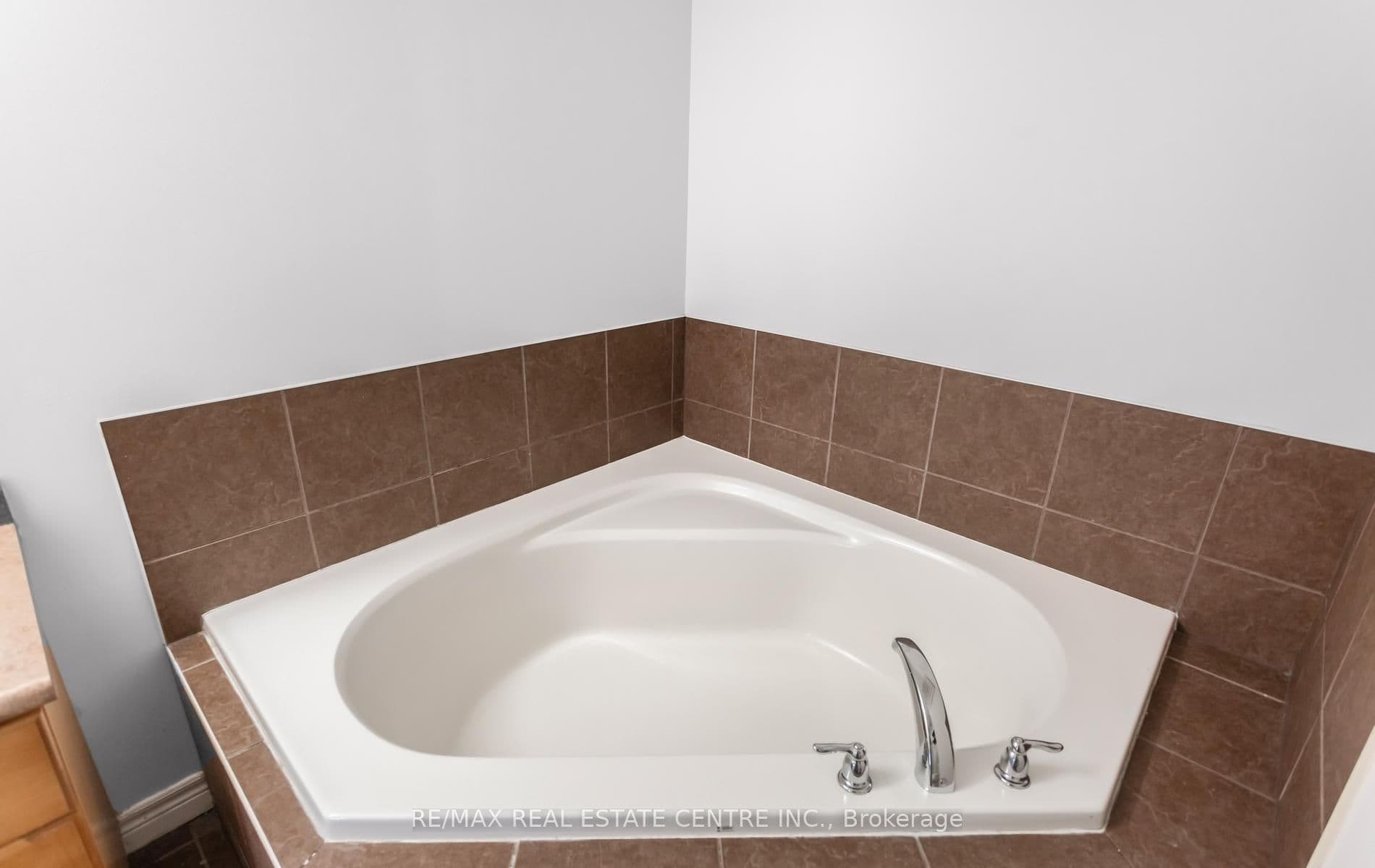 Listing 331706 Image
