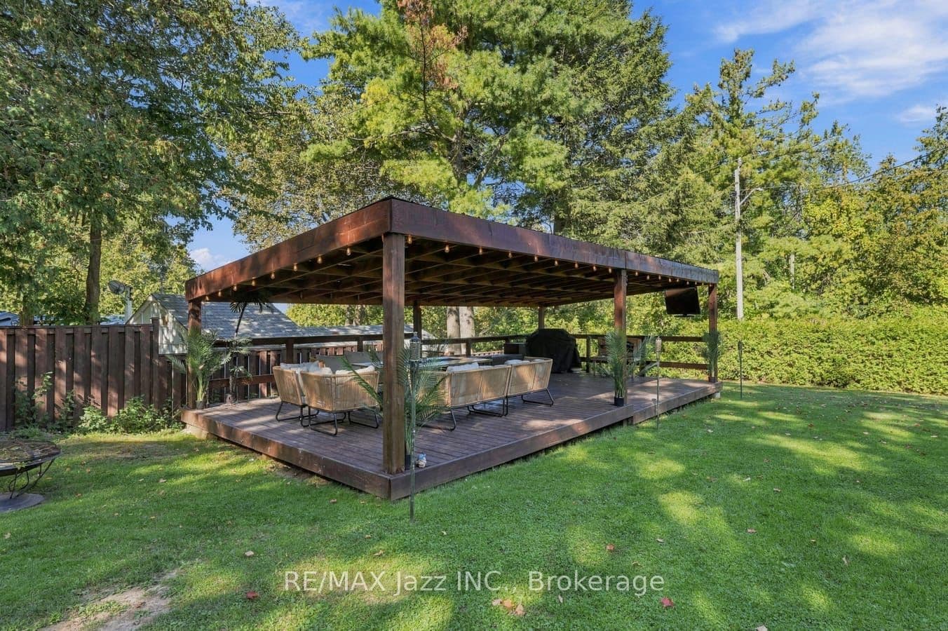 Listing 330011 Image