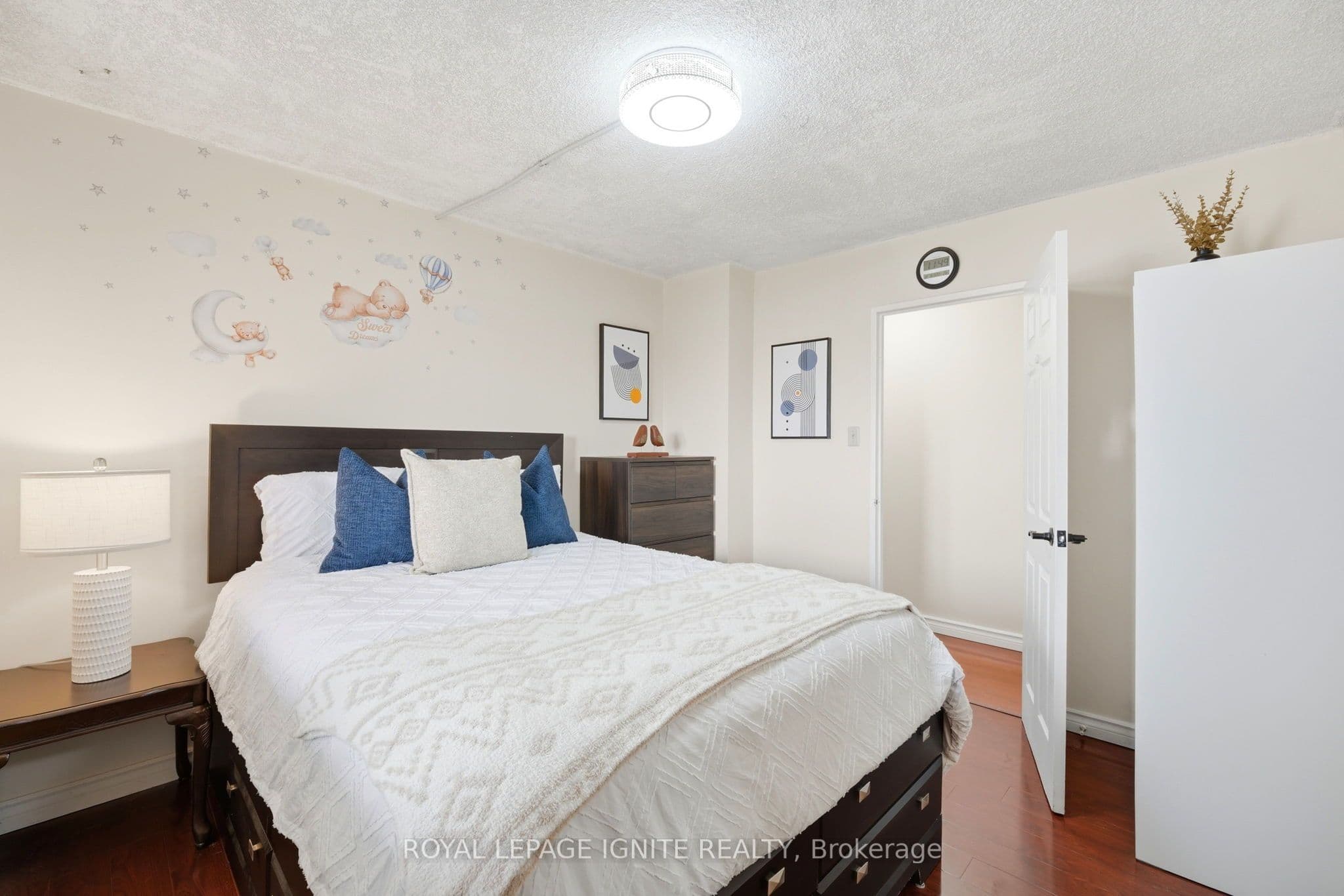 Listing 330028 Image