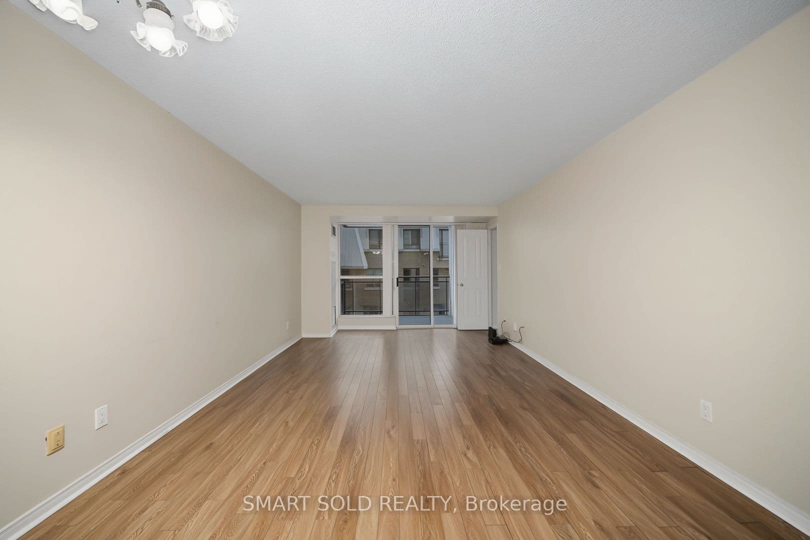 Listing 330041 Image