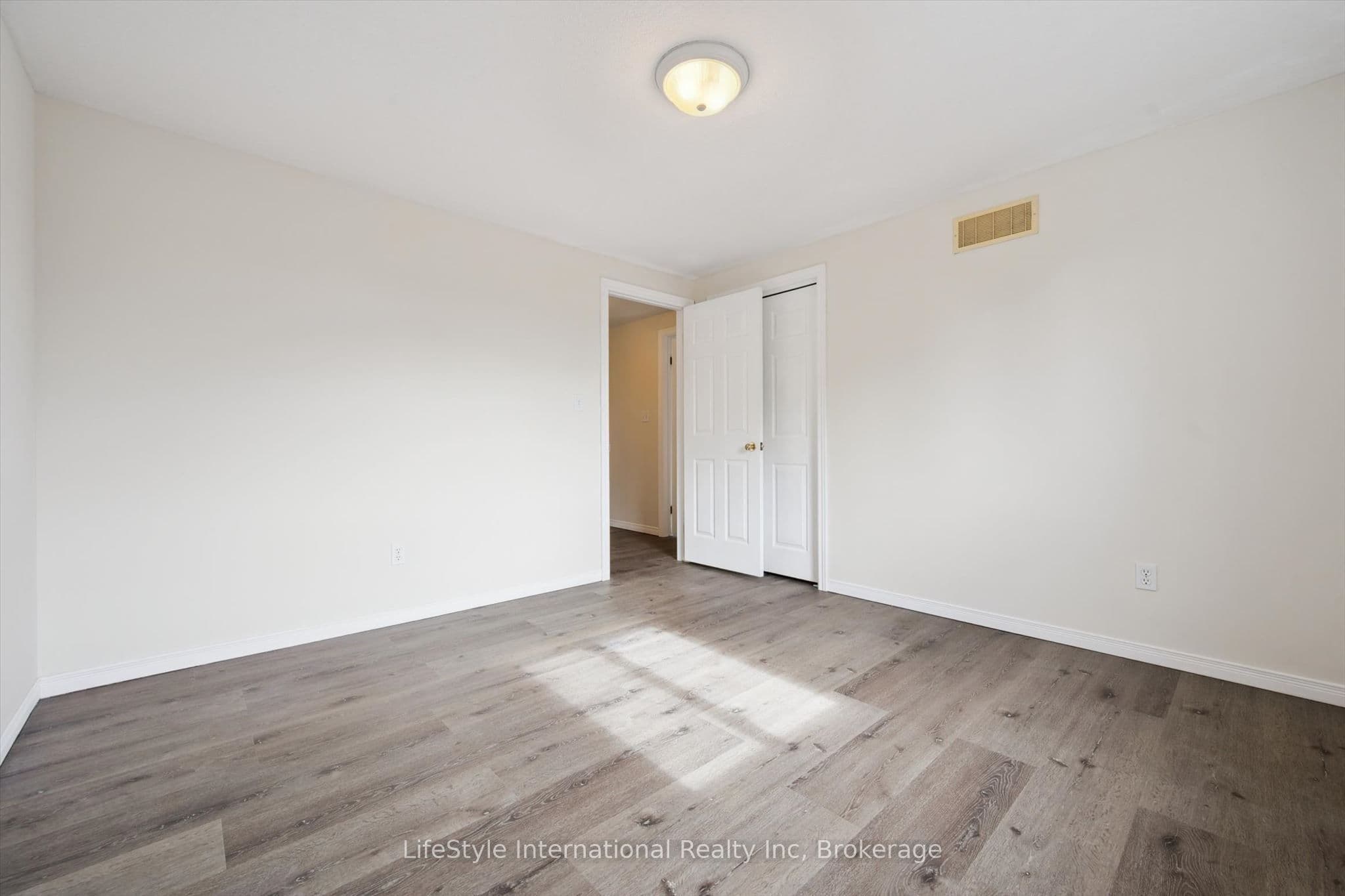 Listing 335327 Image