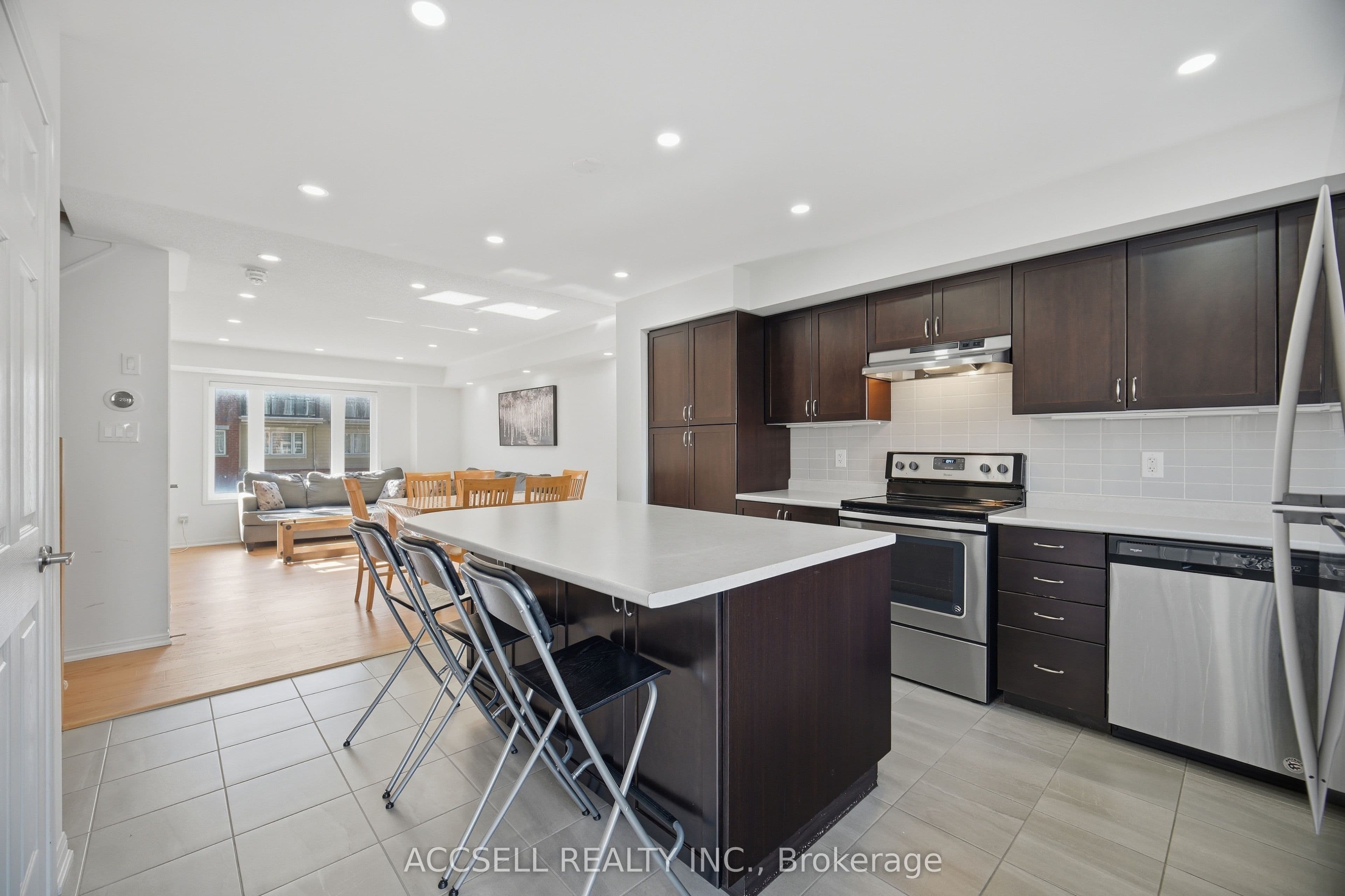 Listing 332022 Image