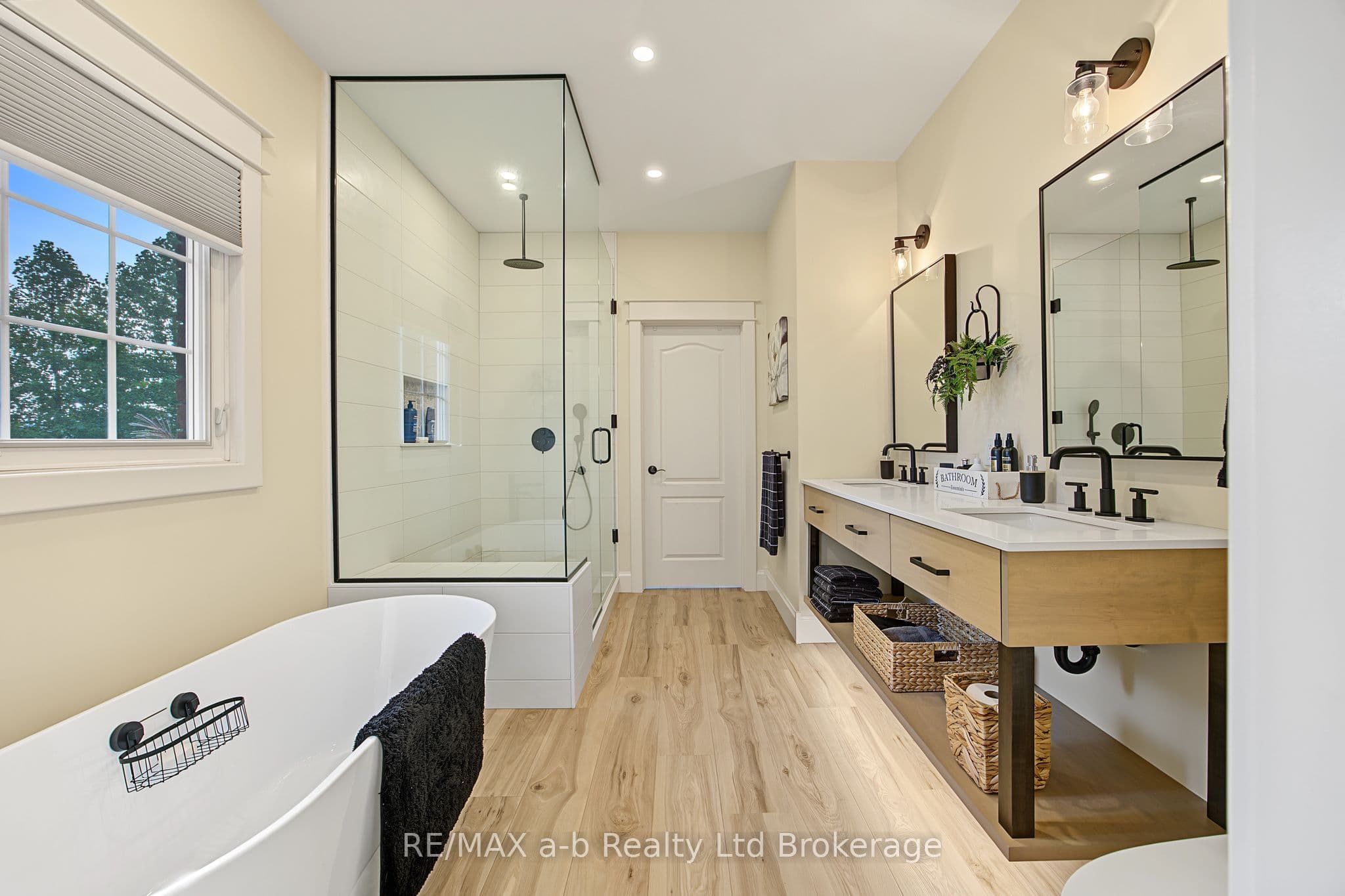 Listing 343657 Image