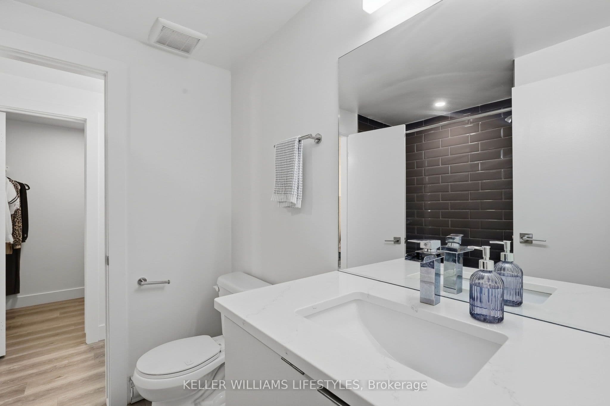Listing 338877 Image