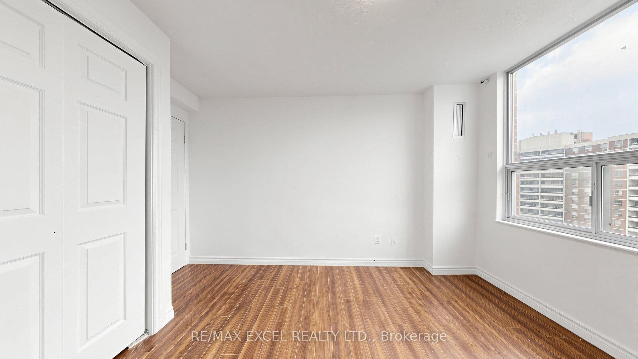 Listing 340002 Image