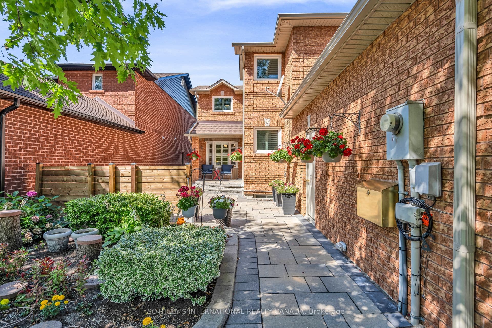 Listing 341100 Image