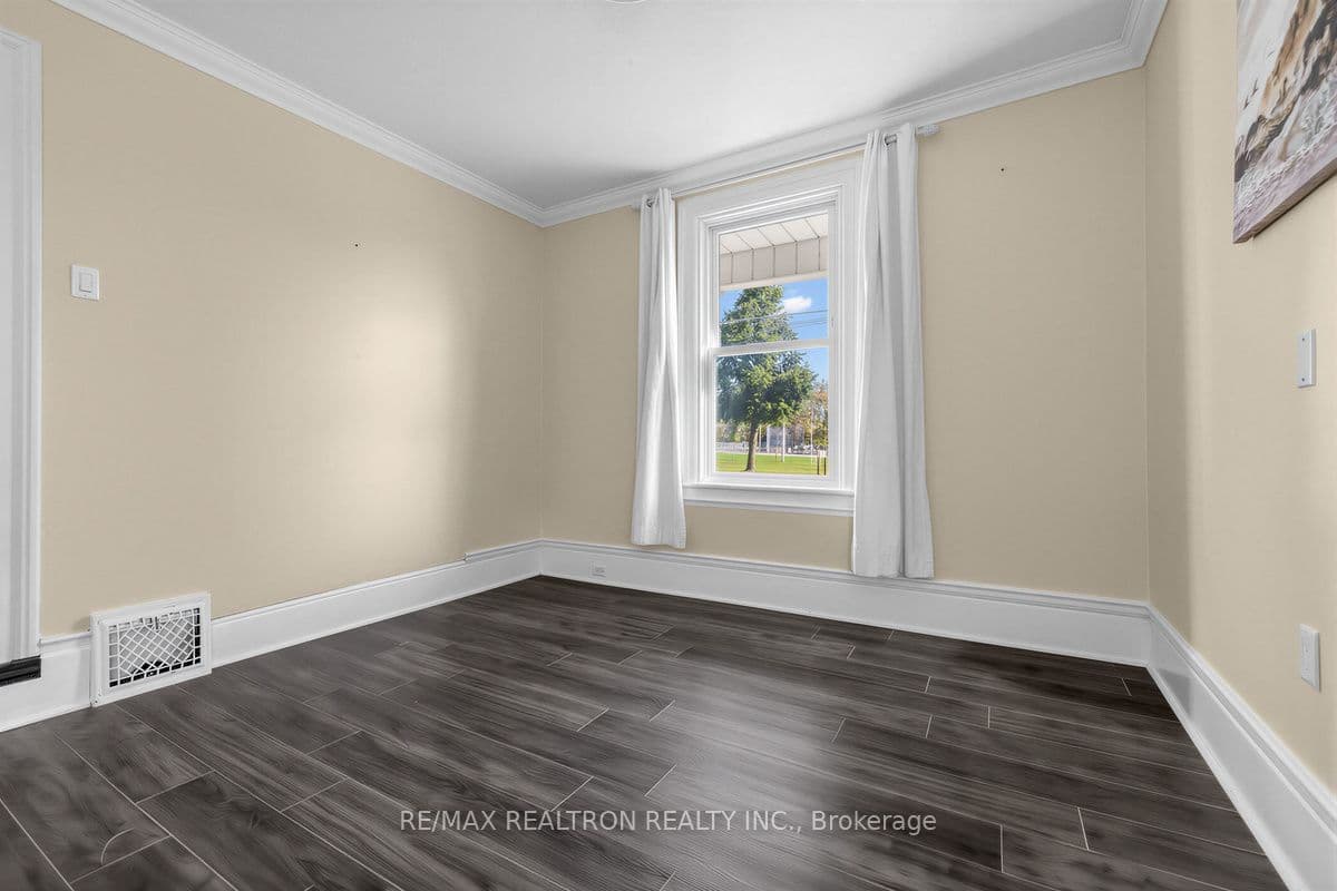Listing 360501 Image