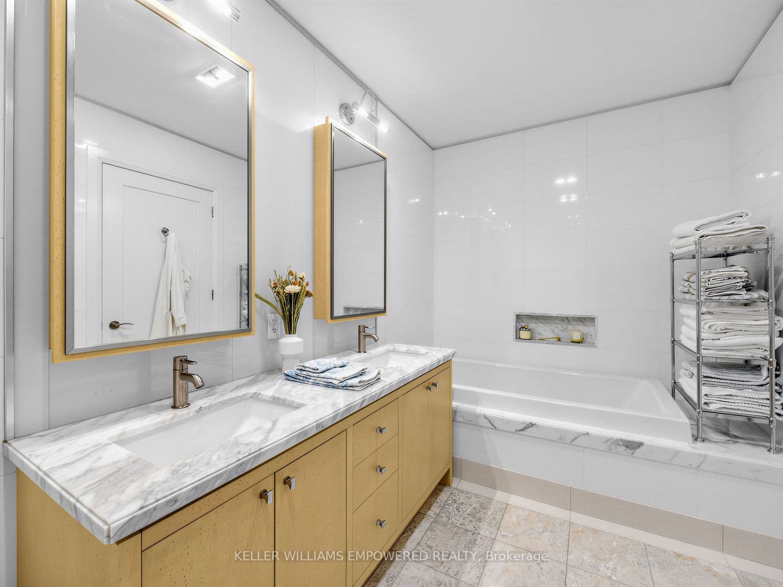 Listing 352711 Image