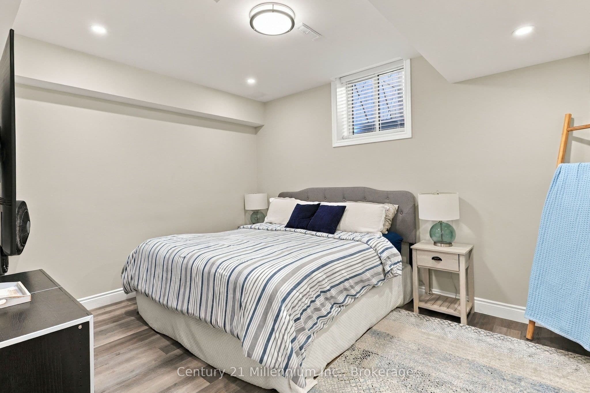 Listing 352940 Image