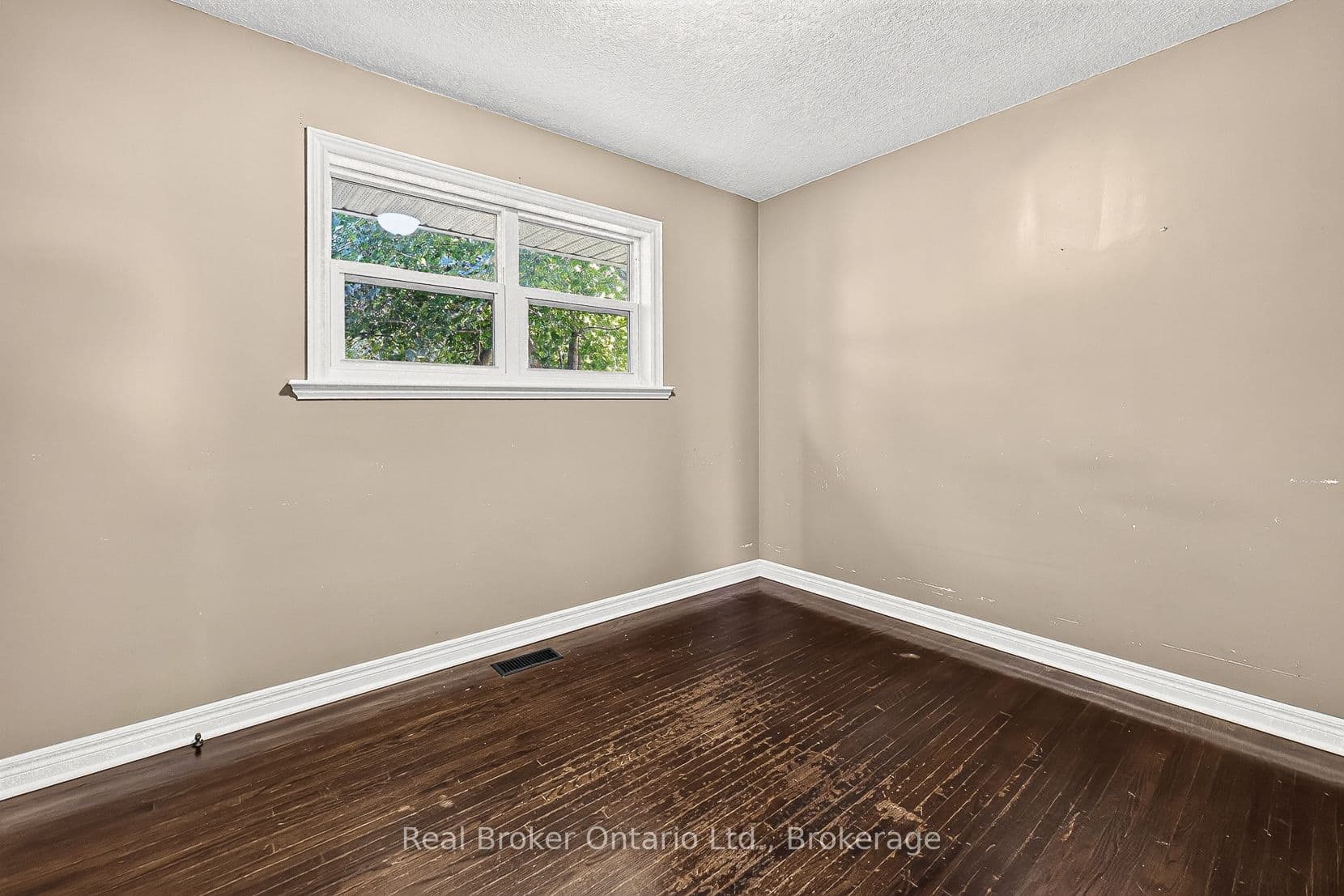 Listing 352828 Image