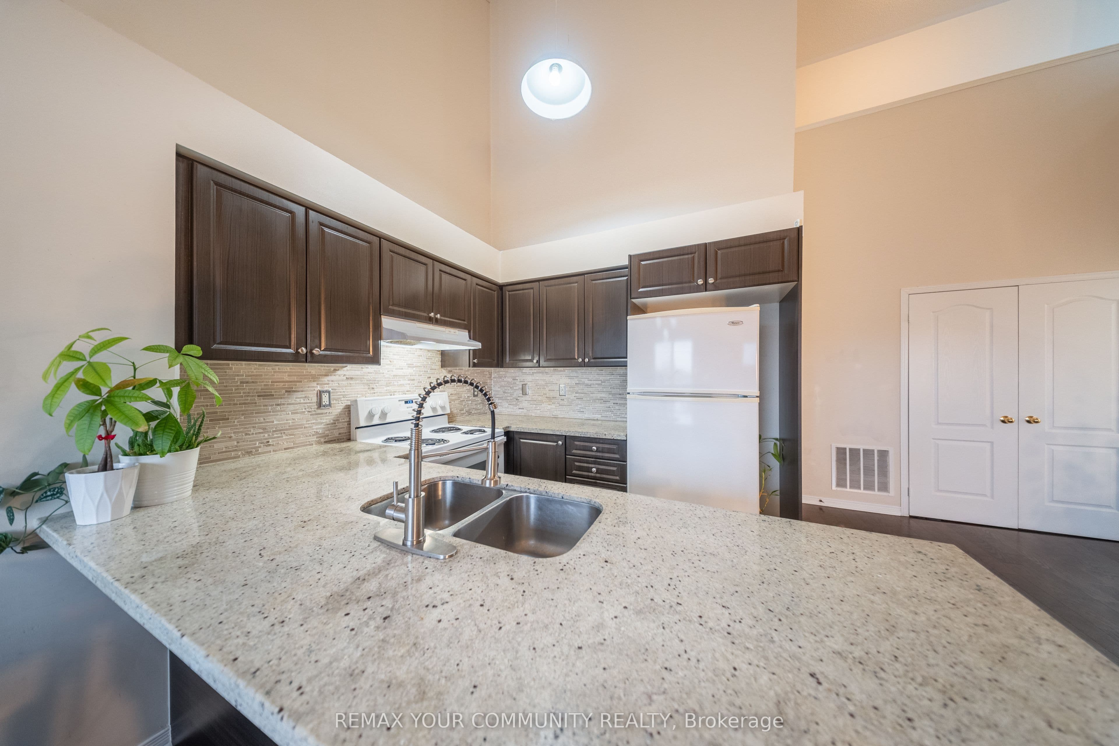 Listing 347915 Image