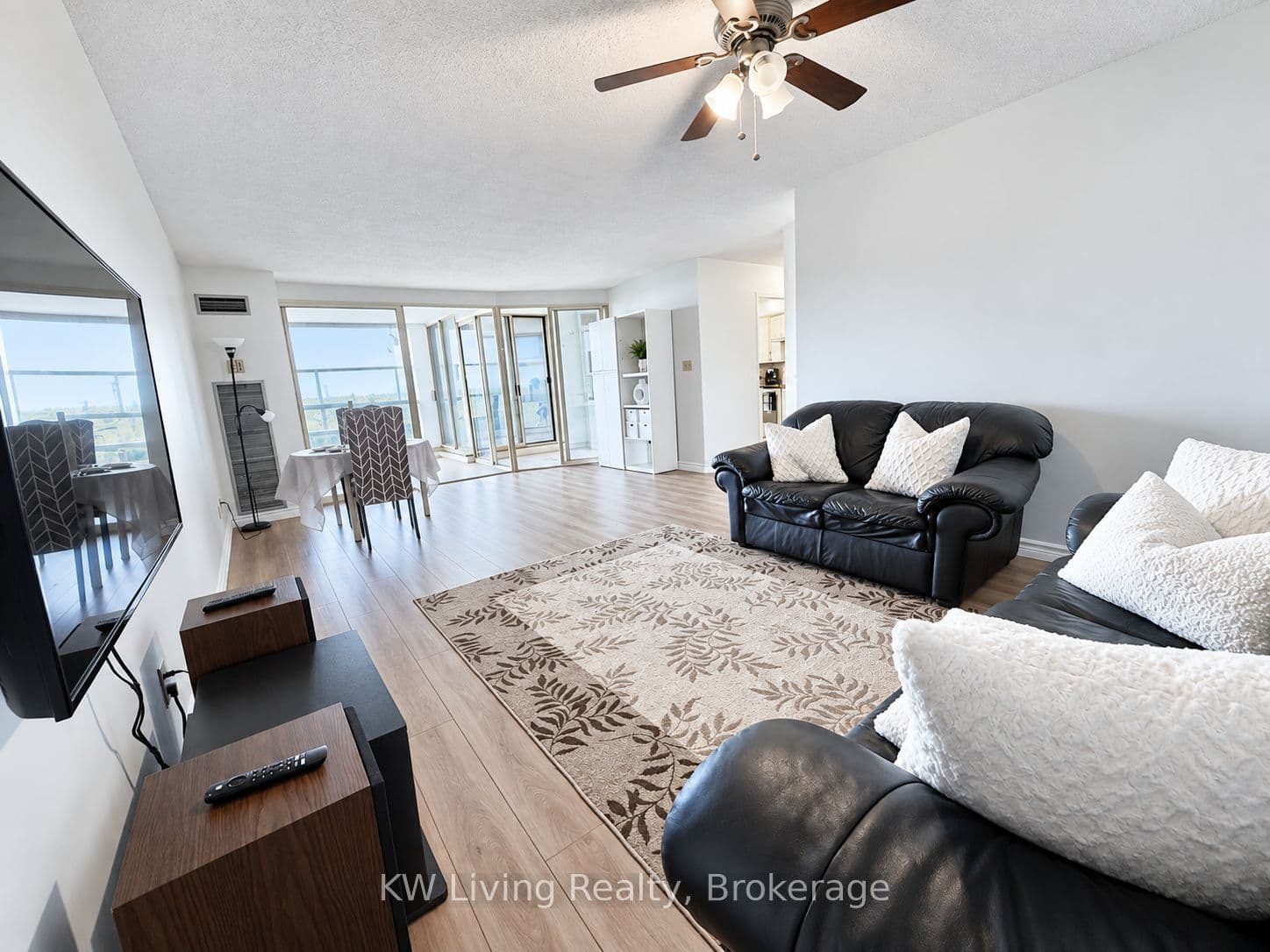 Listing 350800 Image