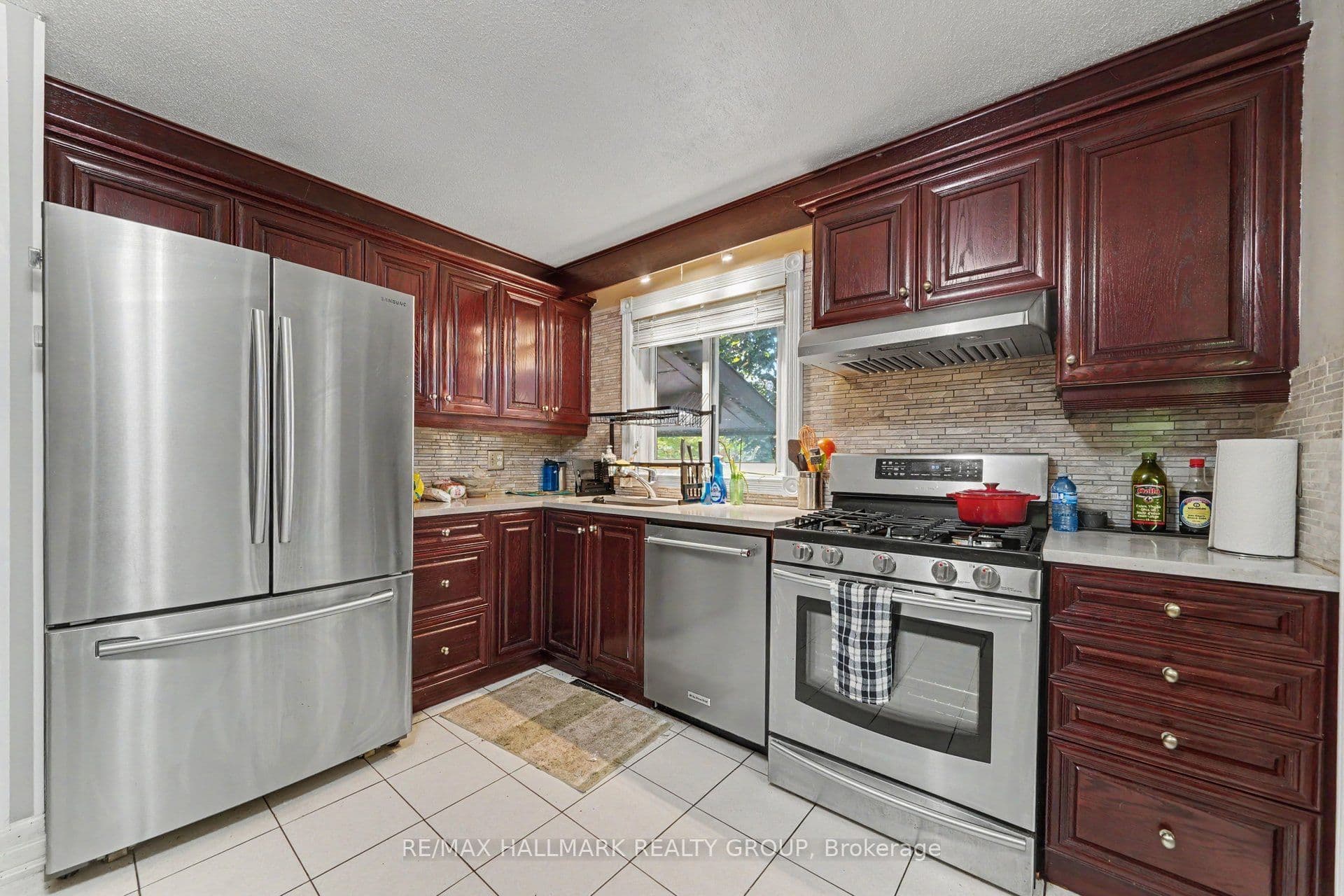 Listing 355328 Image