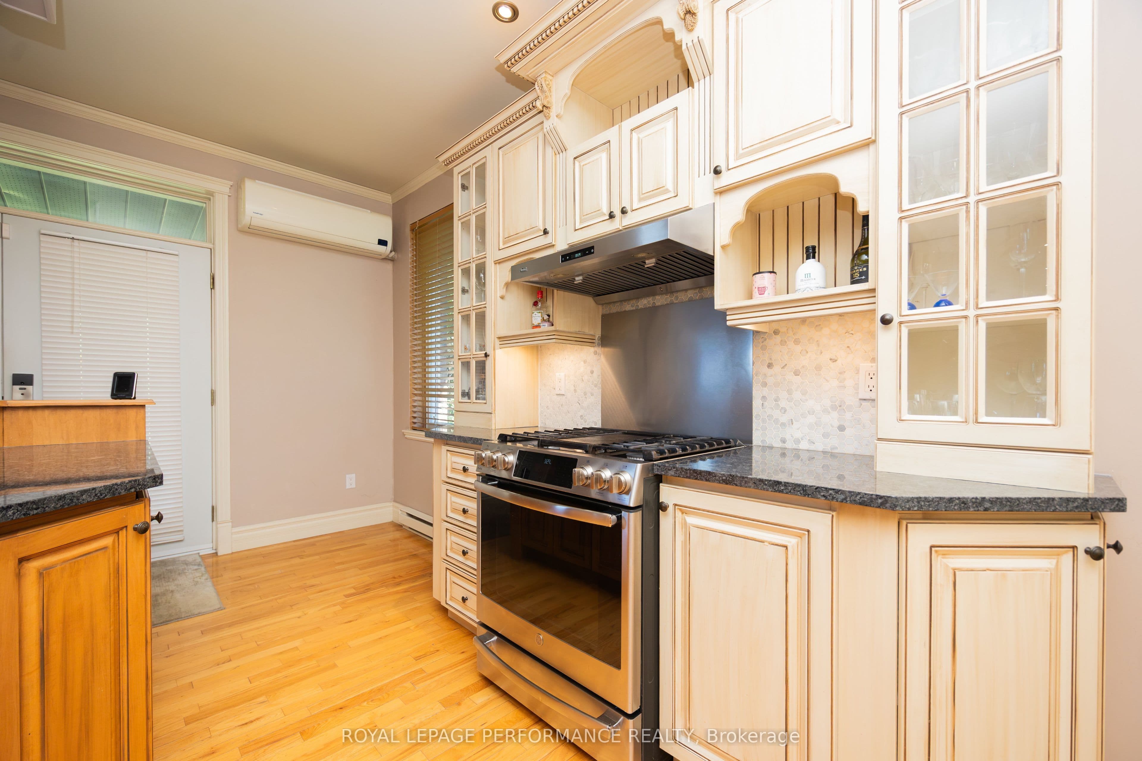 Listing 356705 Image