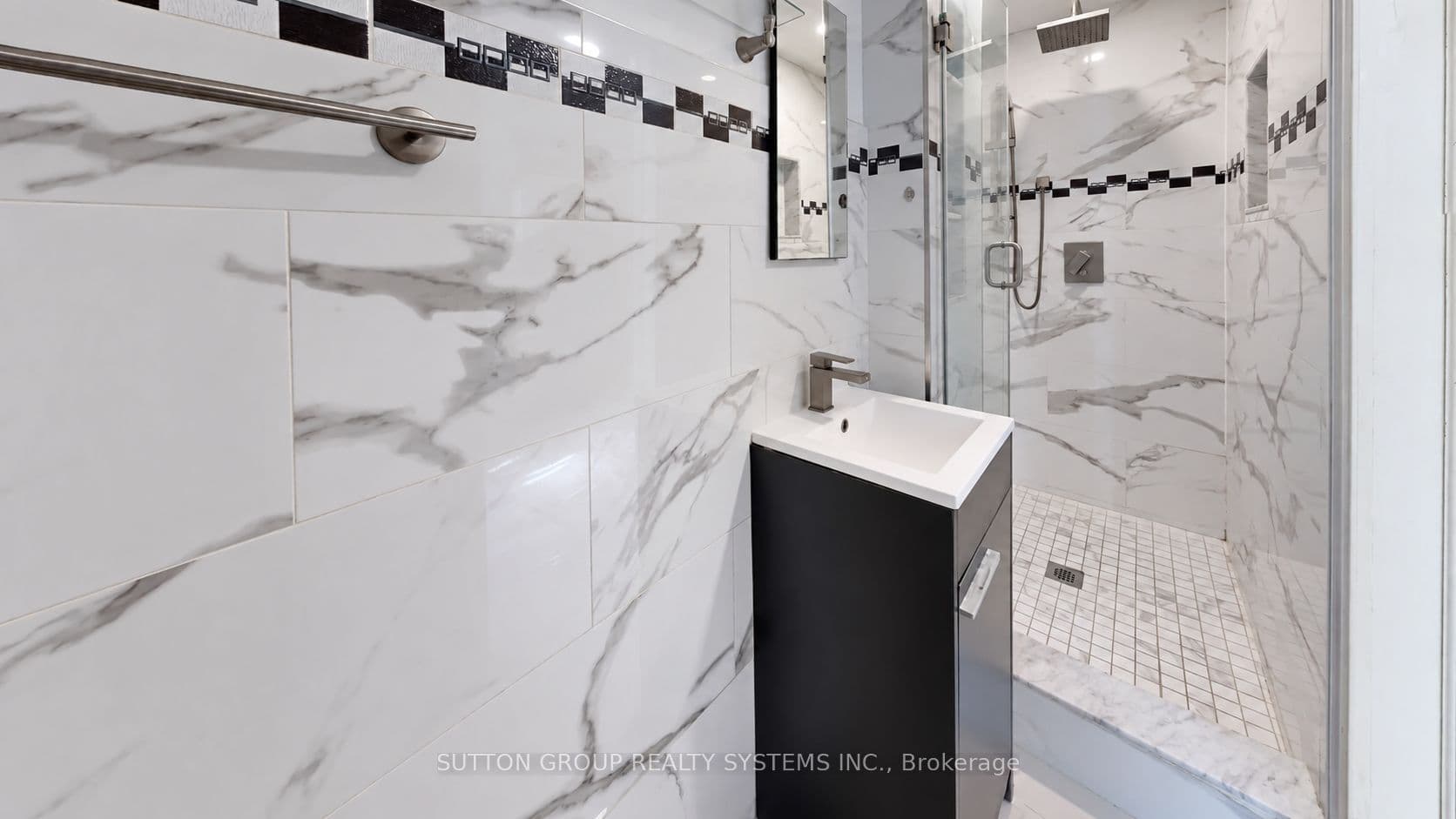 Listing 358838 Image