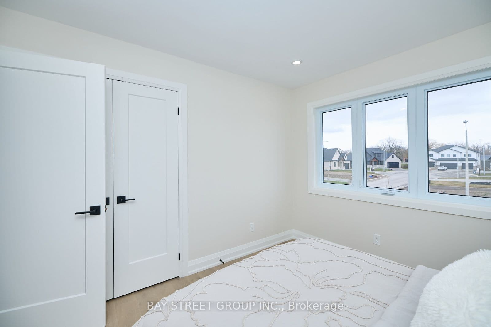Listing 356977 Image
