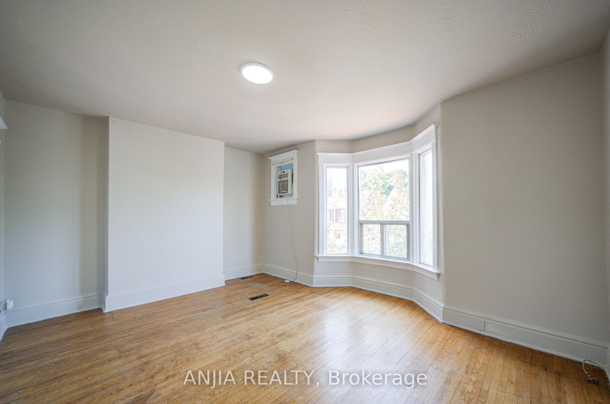 Listing 357273 Image