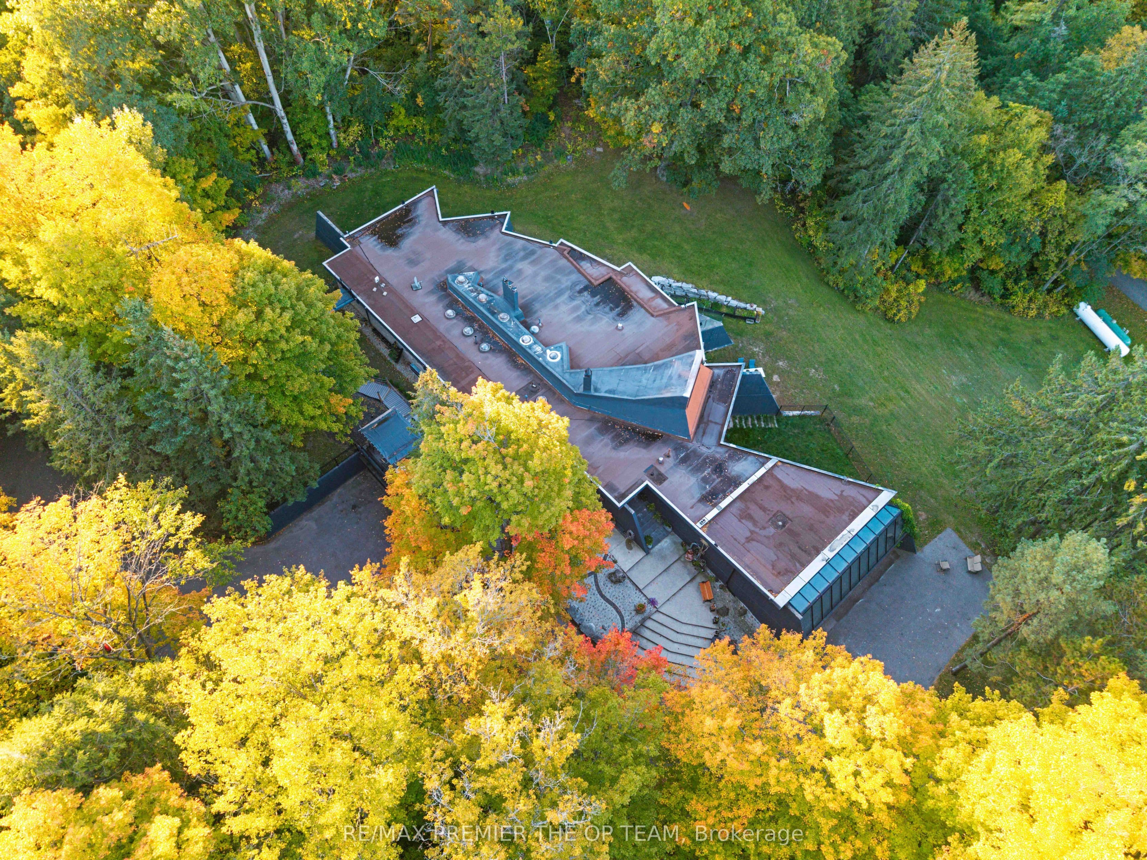 Listing 360070 Image