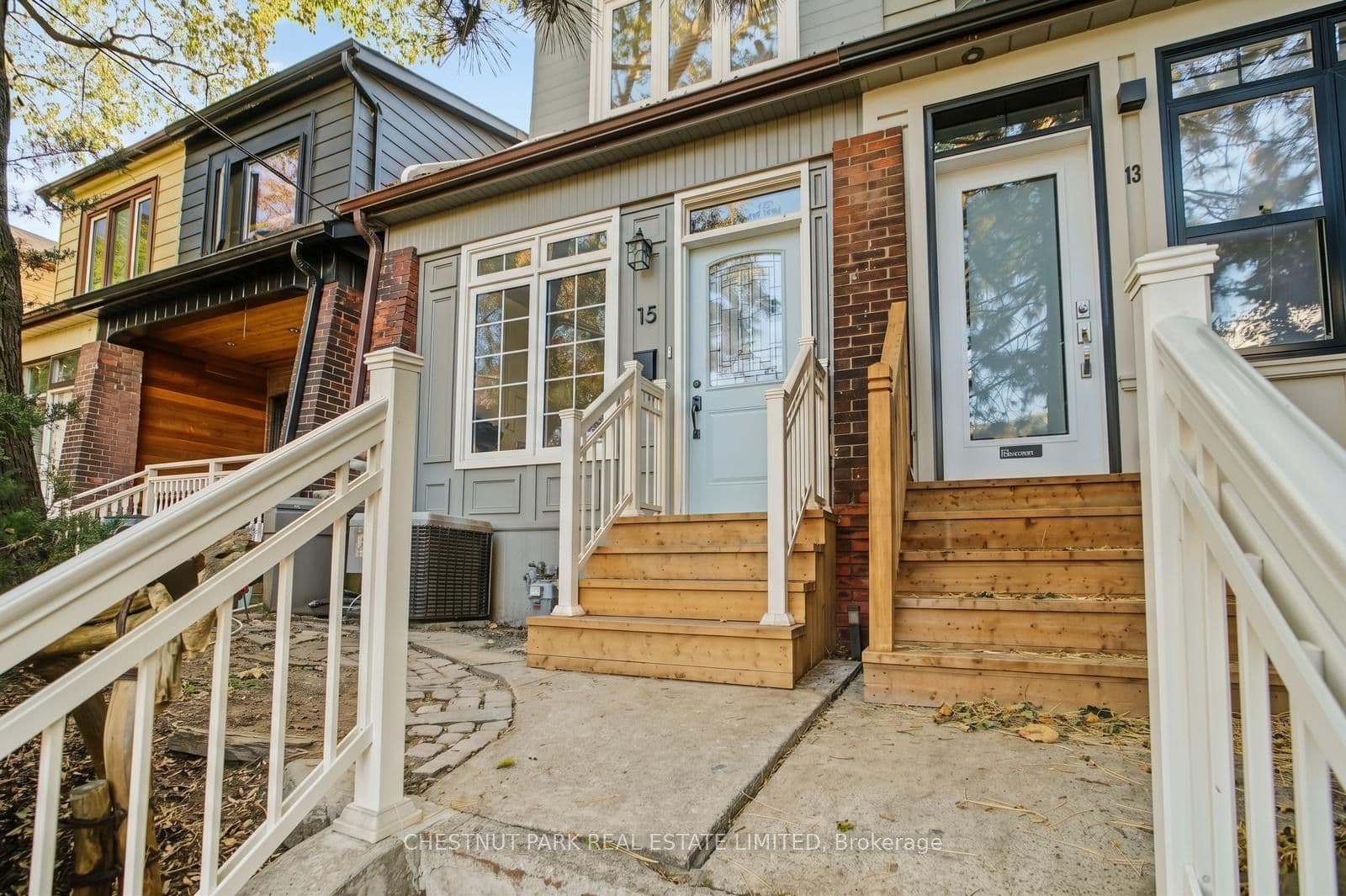 Listing 360360 Image
