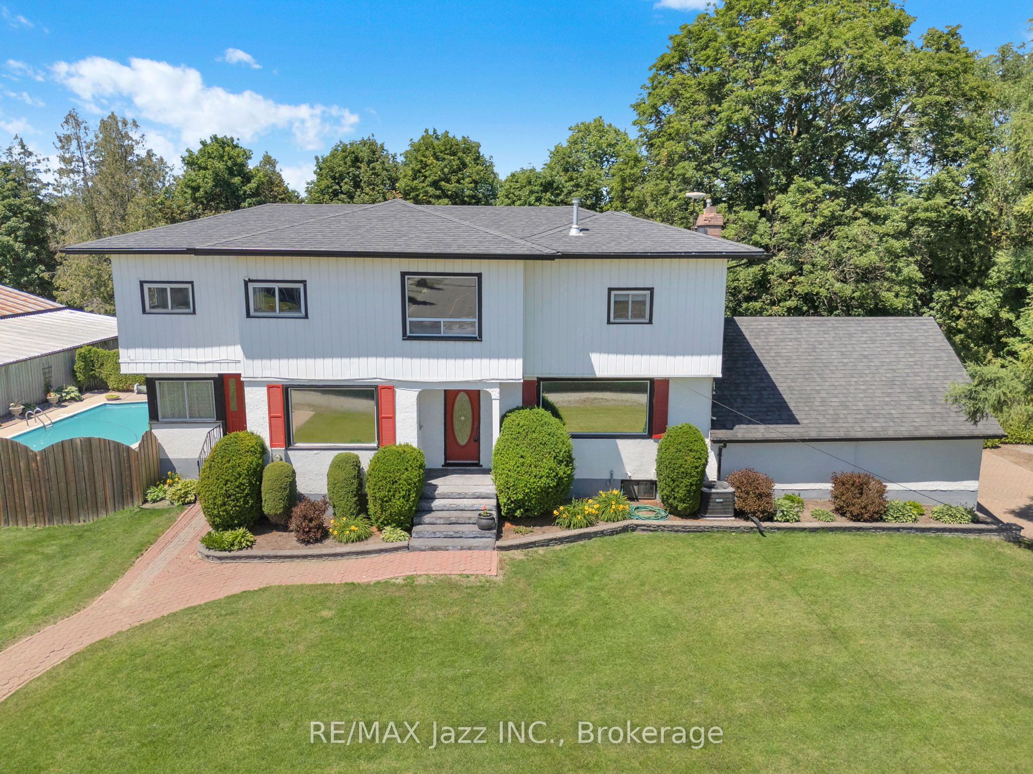 Listing 143001 Image