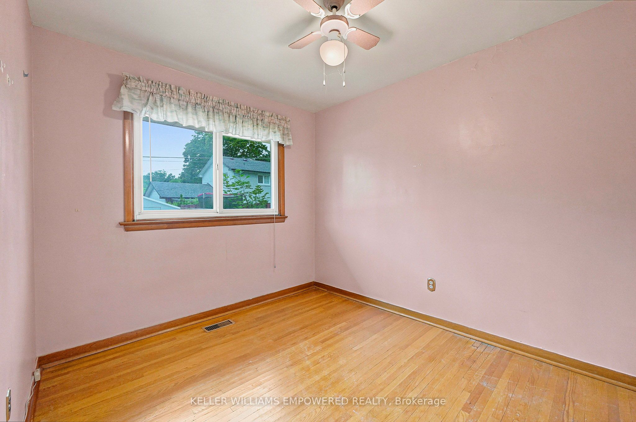 Listing 143007 Image