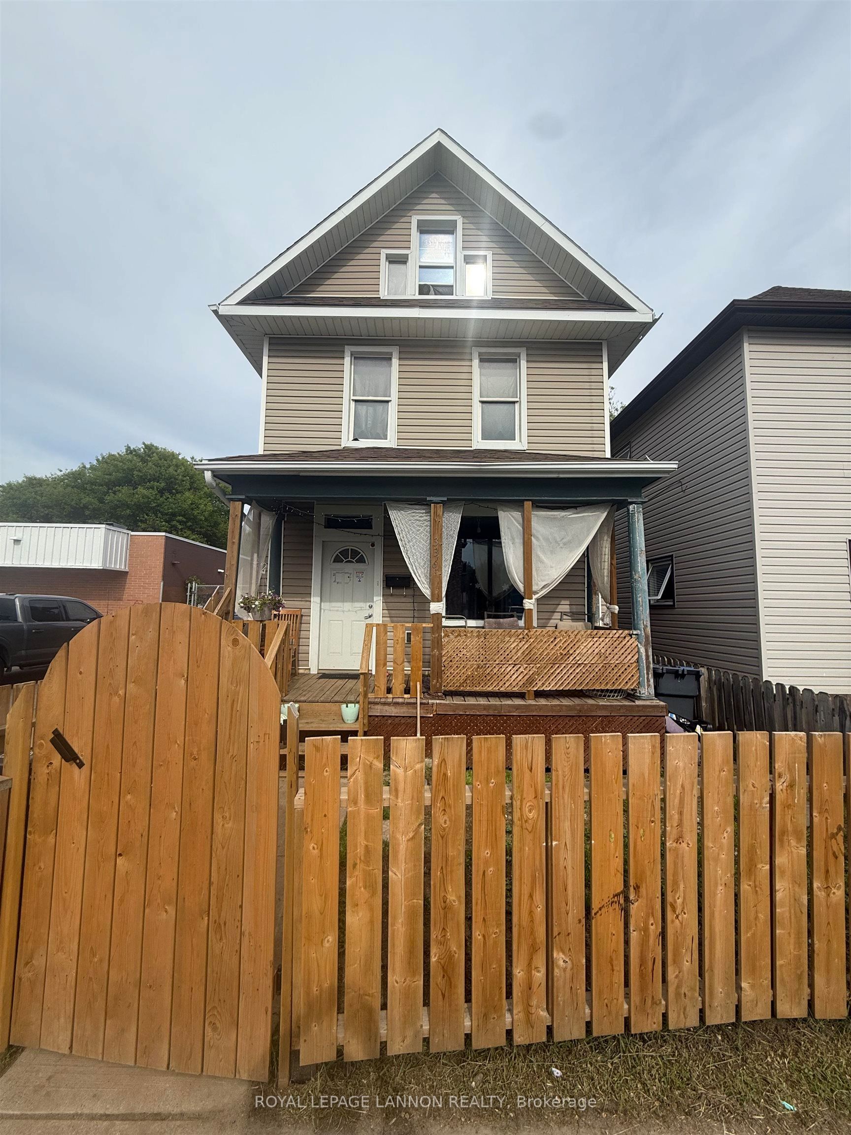 Listing 142942 Image