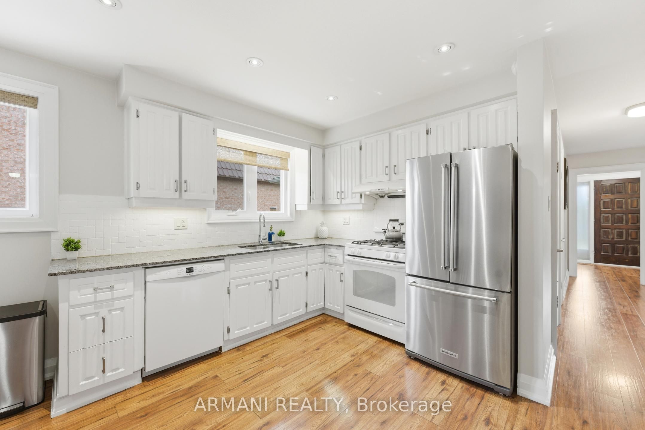 Listing 12162 Image