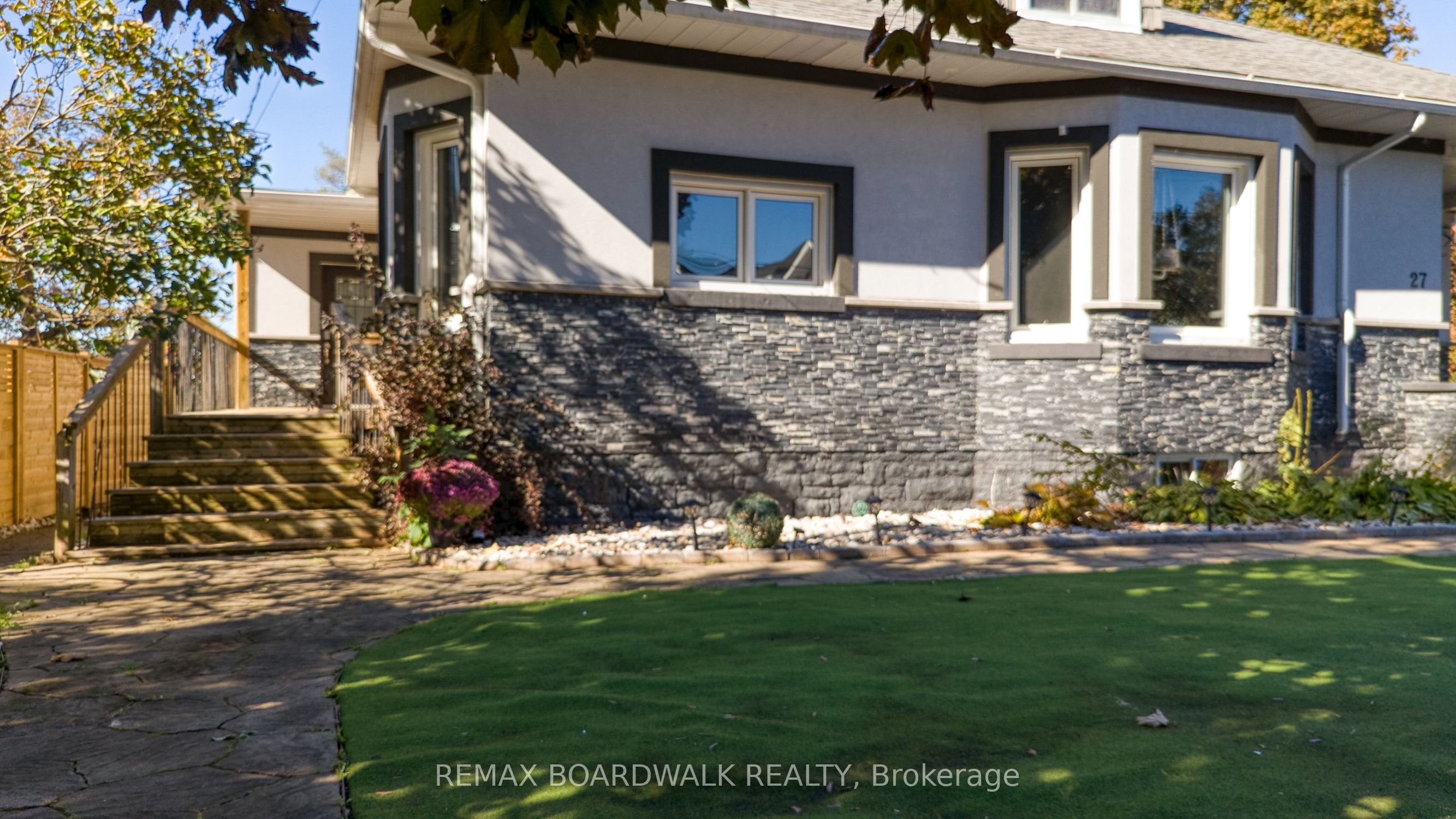 Listing 11803 Image