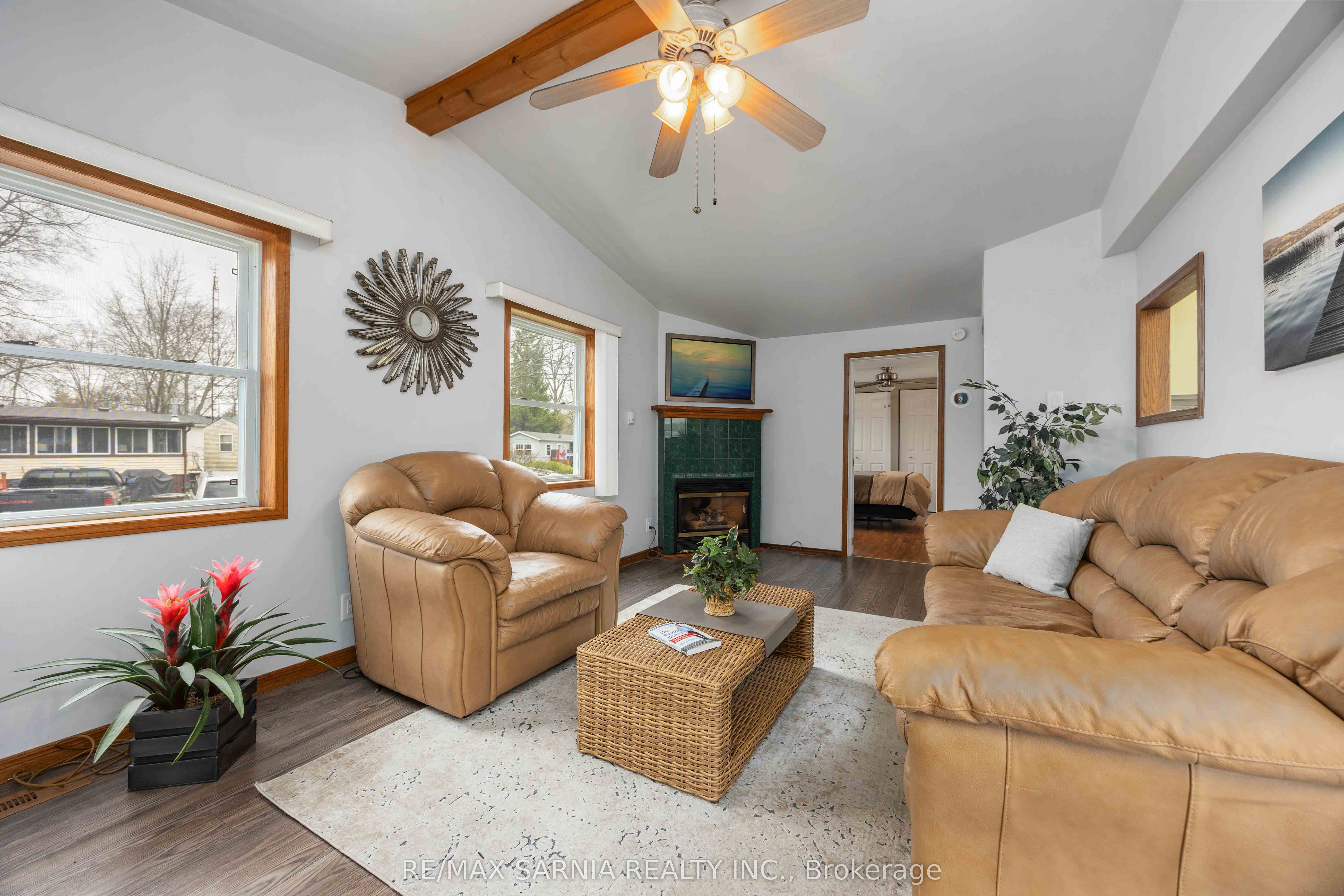 Listing 12607 Image