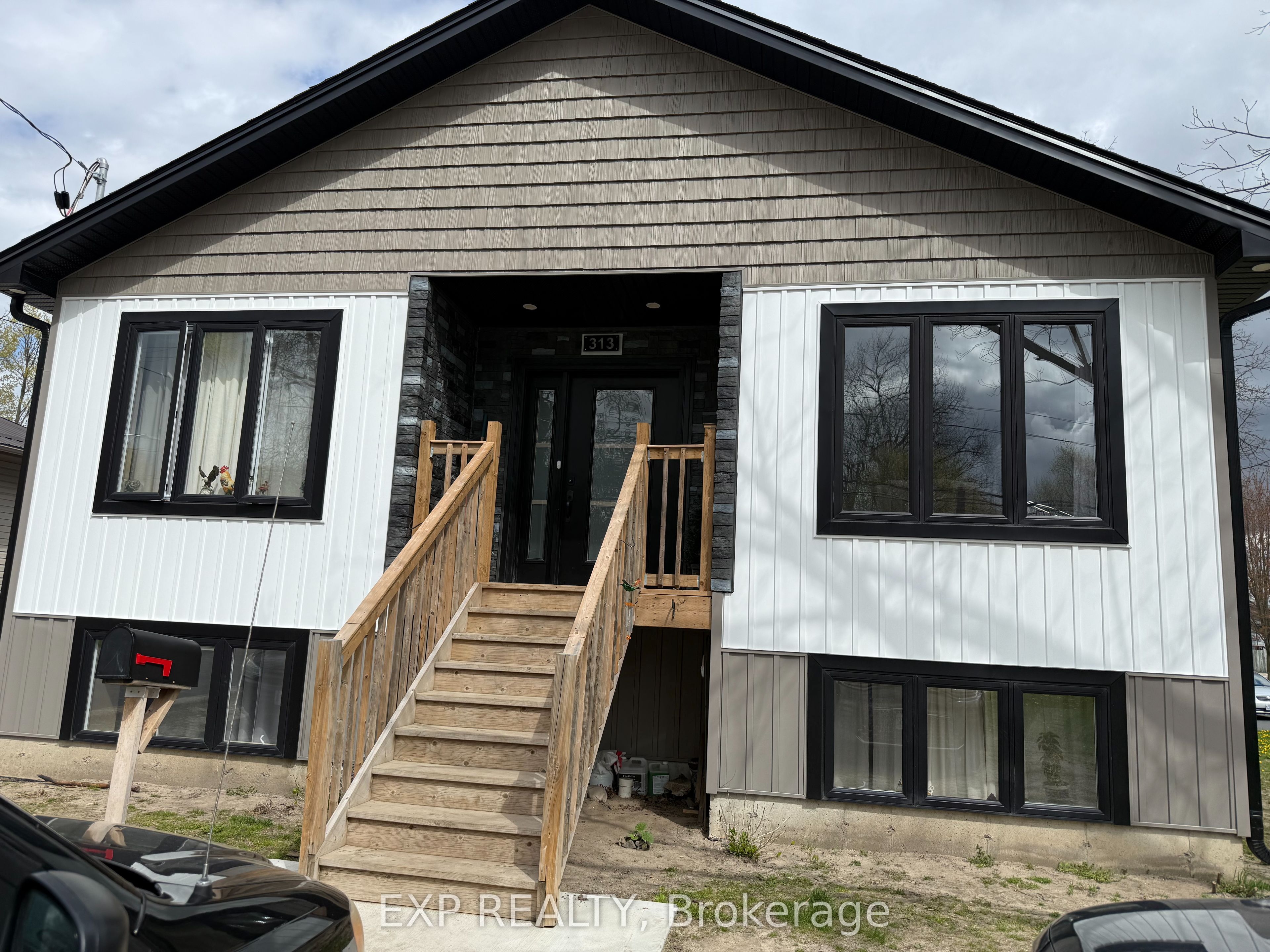 Listing 11062 Image