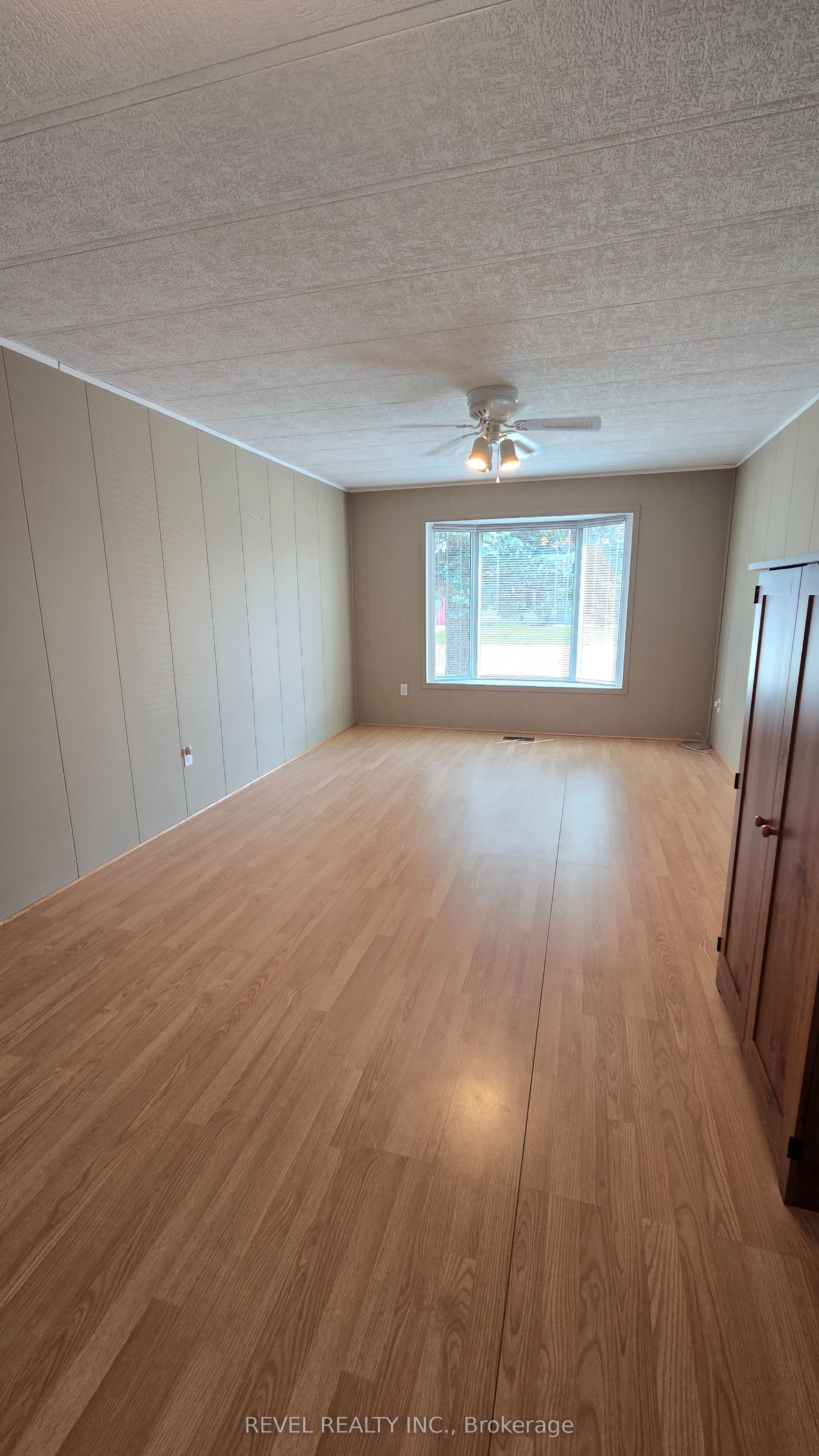Listing 24232 Image