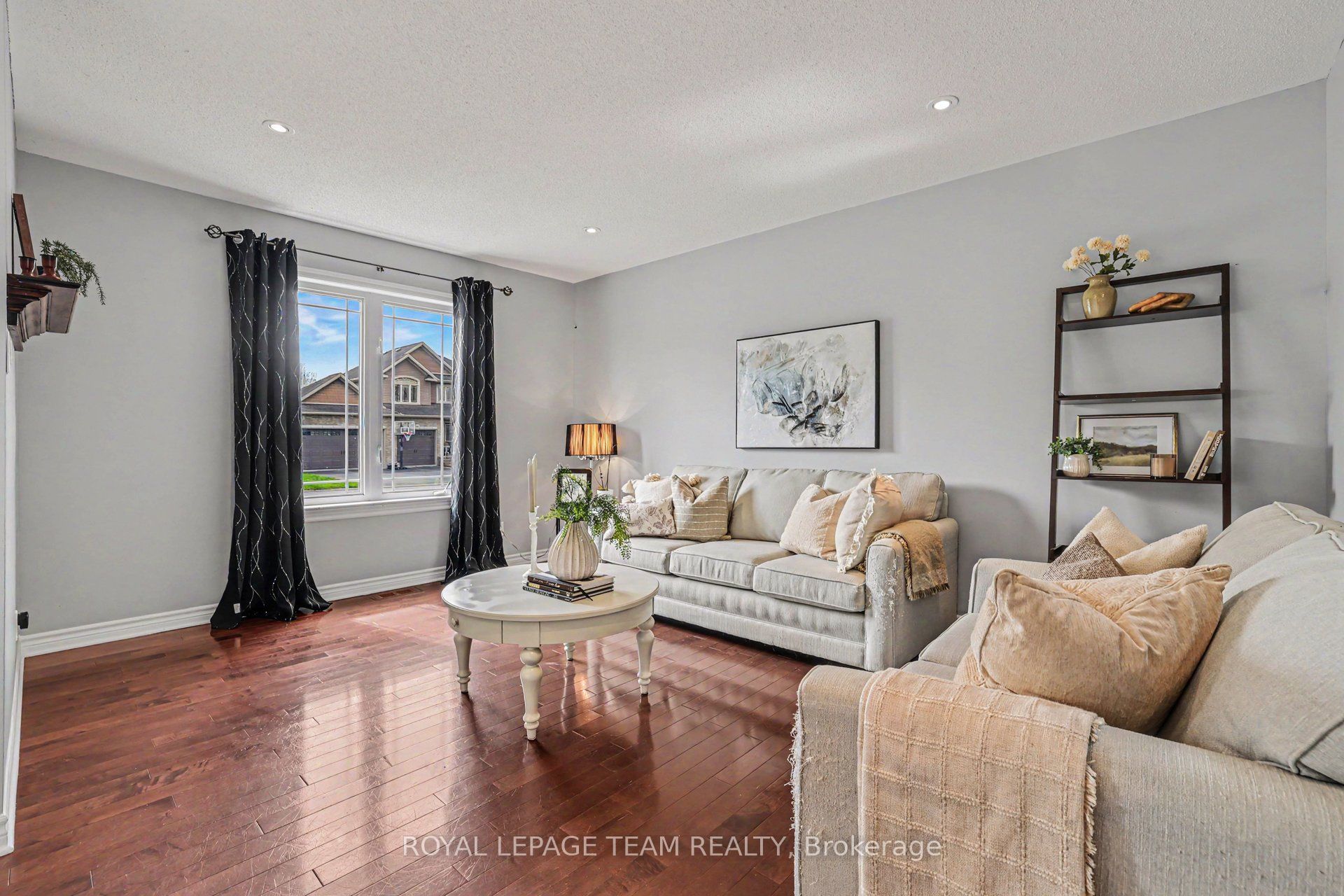 Listing 2409 Image