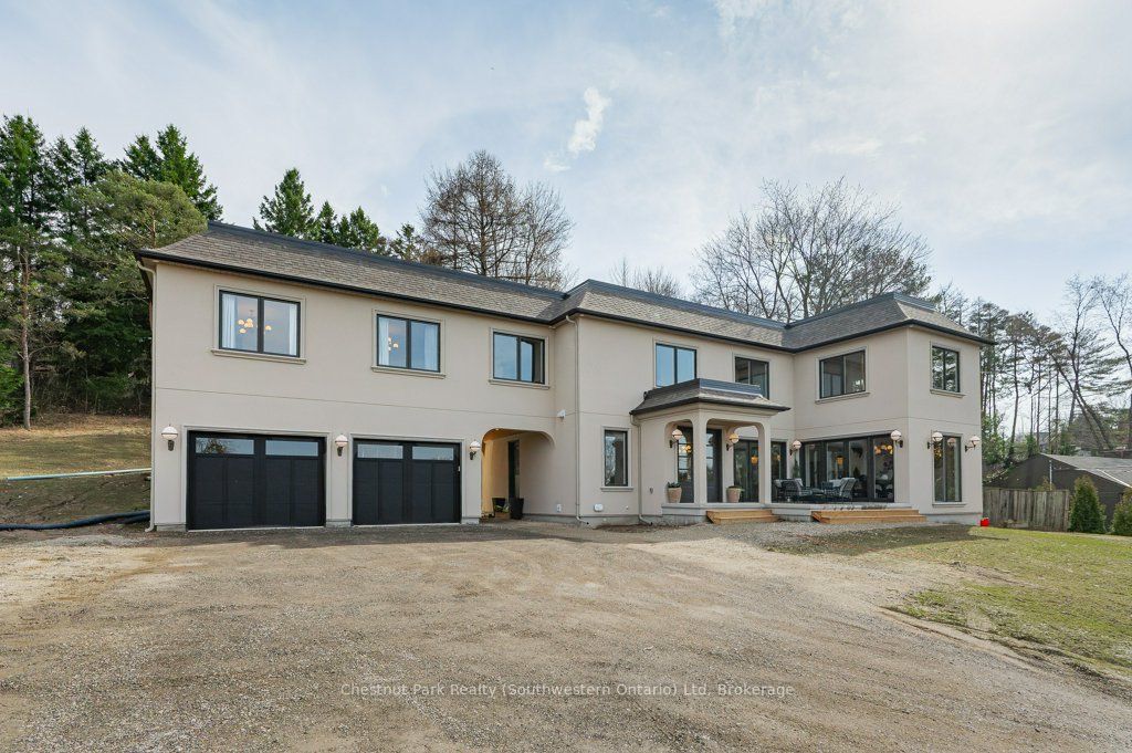 Listing 8303 Image