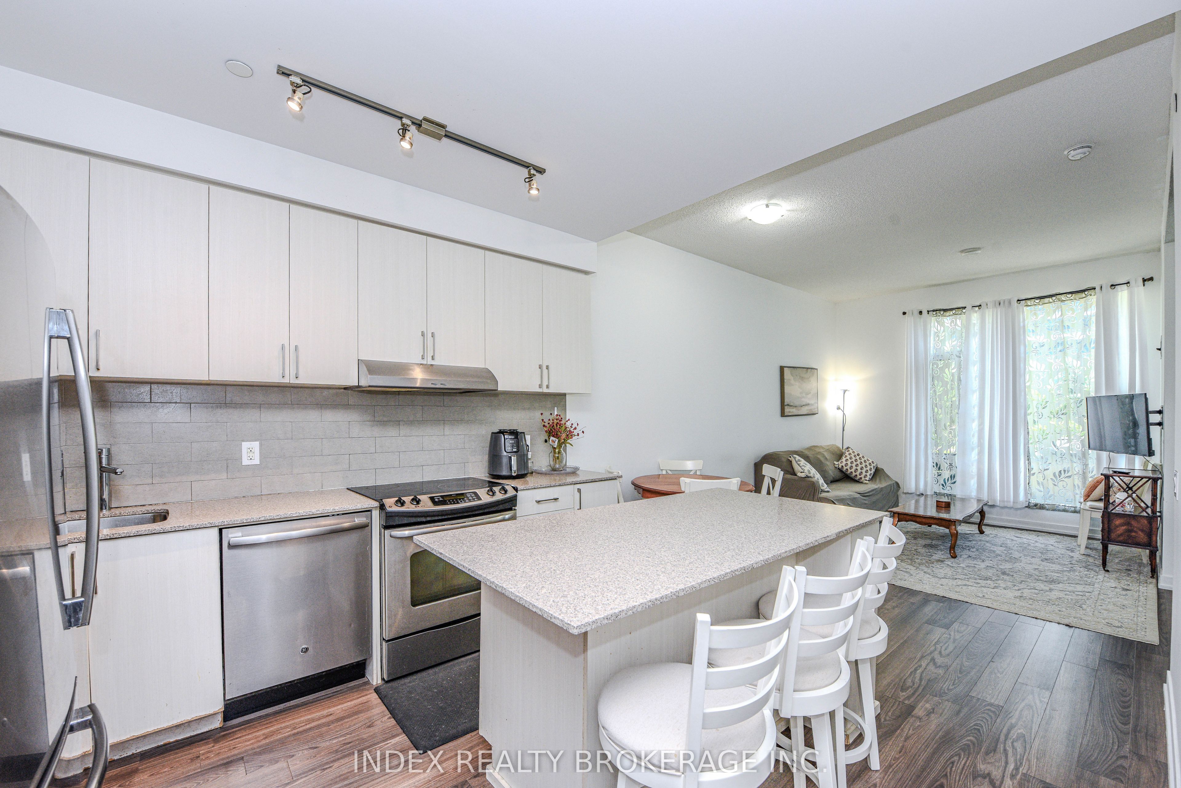 Listing 104861 Image